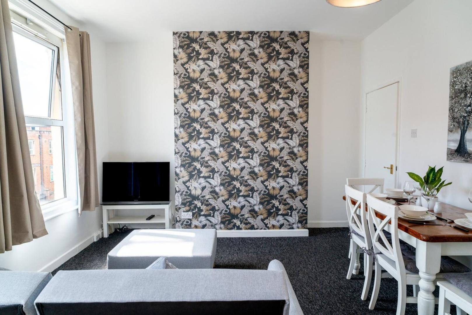 Cozy Urban | Retreat Modern 1br | Free Parking Bristol