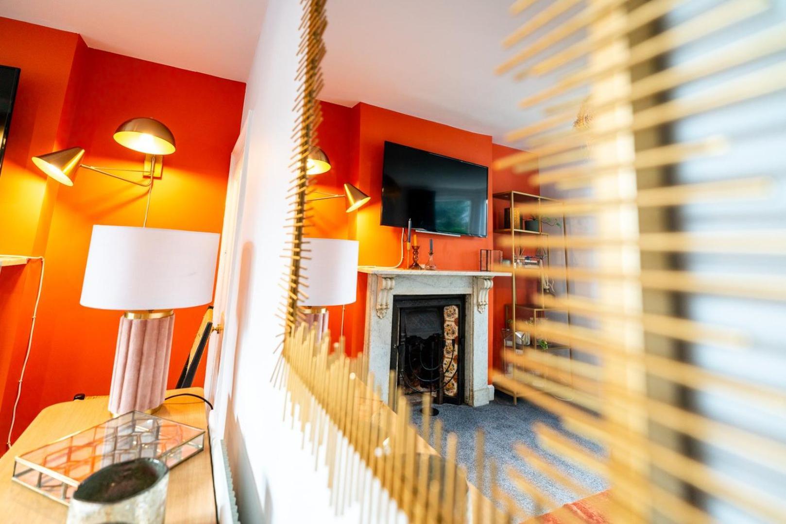 Guest house Cohost Partners | 4br/2ba | Free Parking | Wifi Bristol