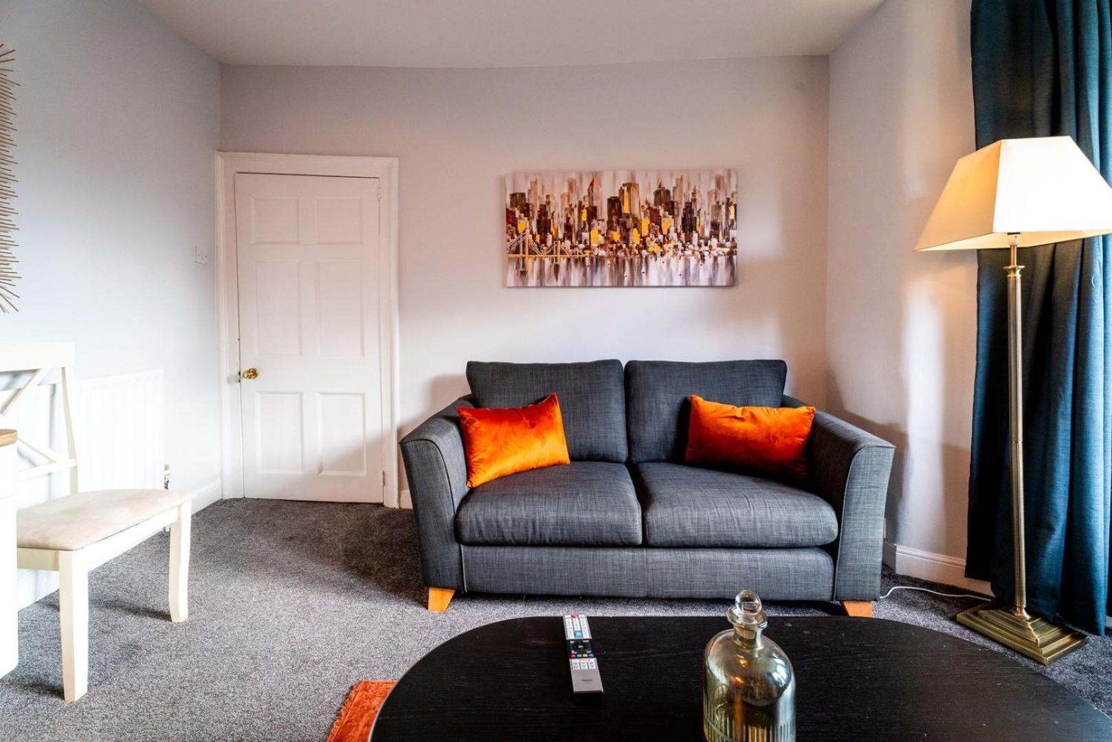 Cohost Partners | 4br/2ba | Free Parking | Wifi Guest house Bristol