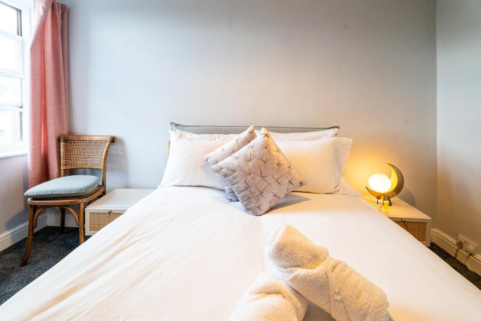 Cohost Partners | 4br/2ba | Free Parking | Wifi *