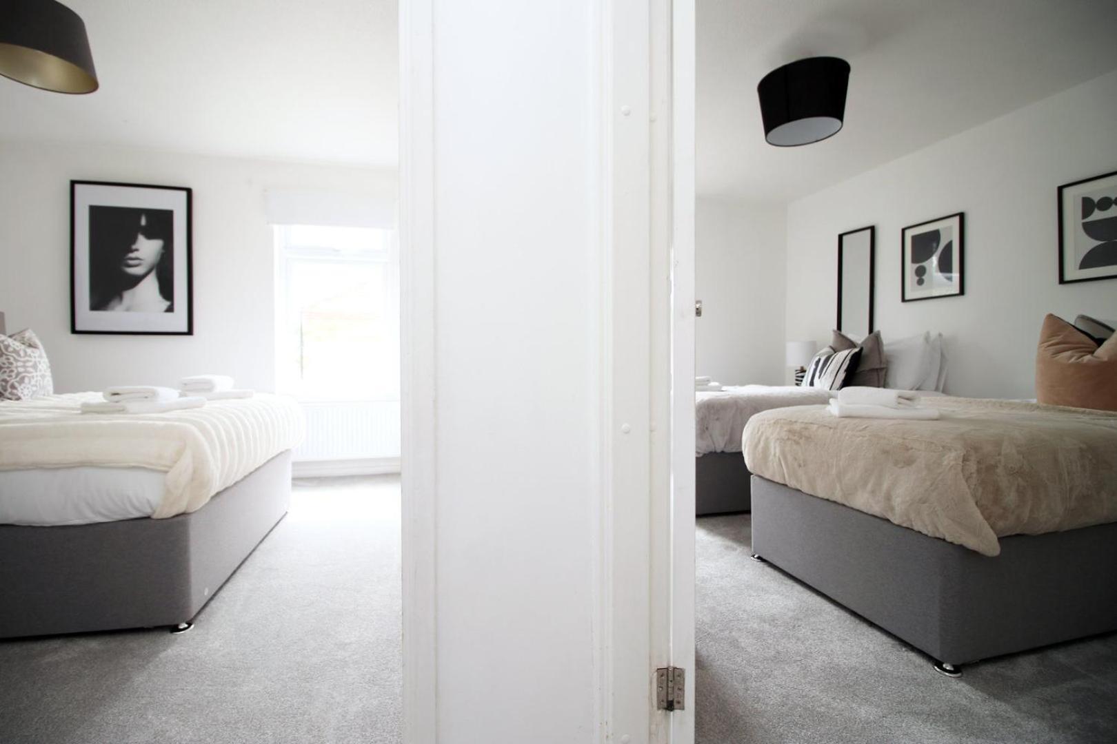 4 Bedroom With Free On Street Parking * Bristol