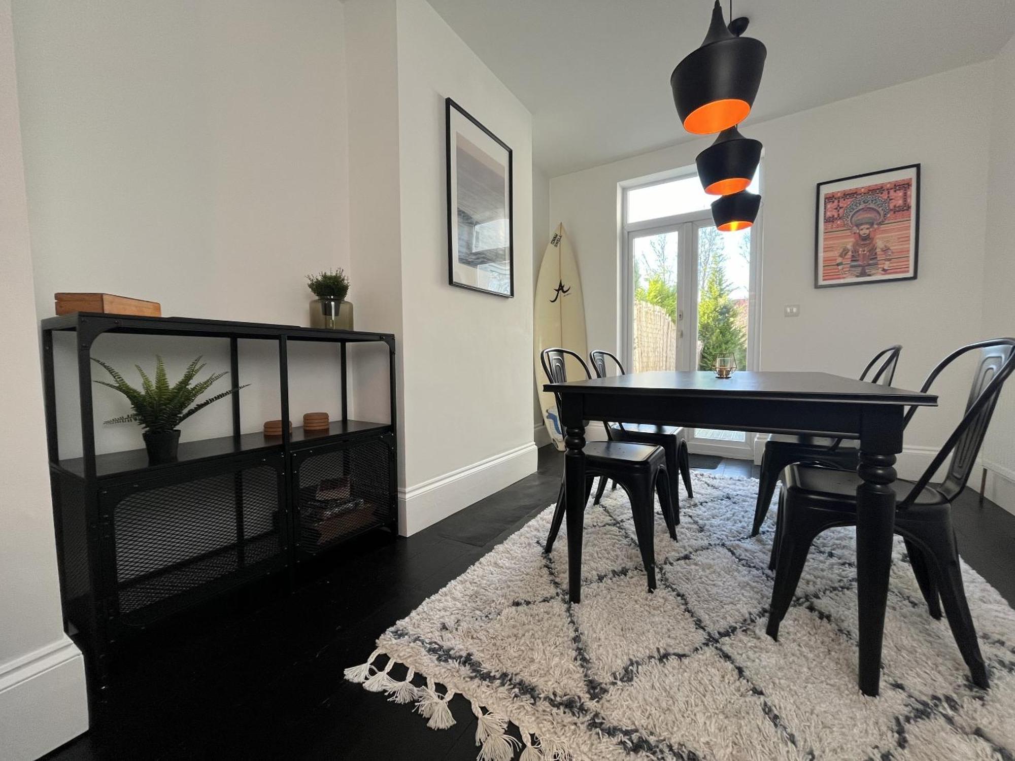 Restored Victorian With Private Garden Holiday home