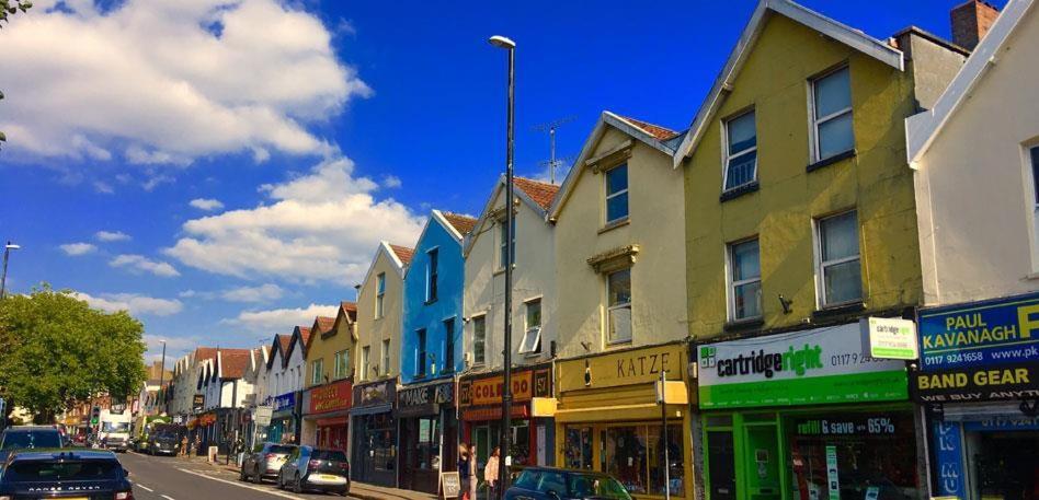 Stylish 2 Bedroom Maisonette In The Heart Of Gloucester Road Apartment