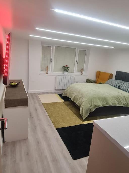 Converted Garage Ensuite *