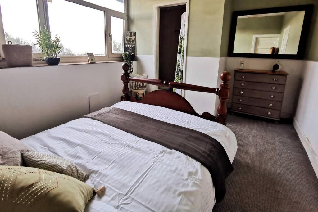 Holiday home 4 Bedroom Country *