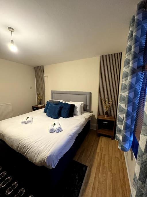 Flat 71 * Bristol