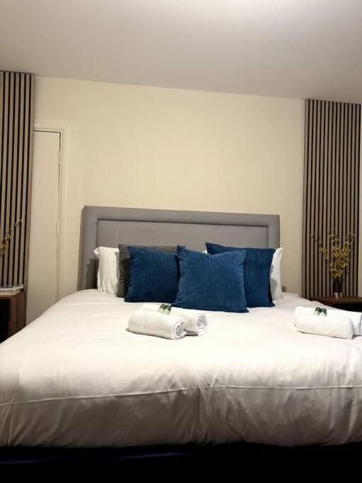 Flat 71 * Bristol