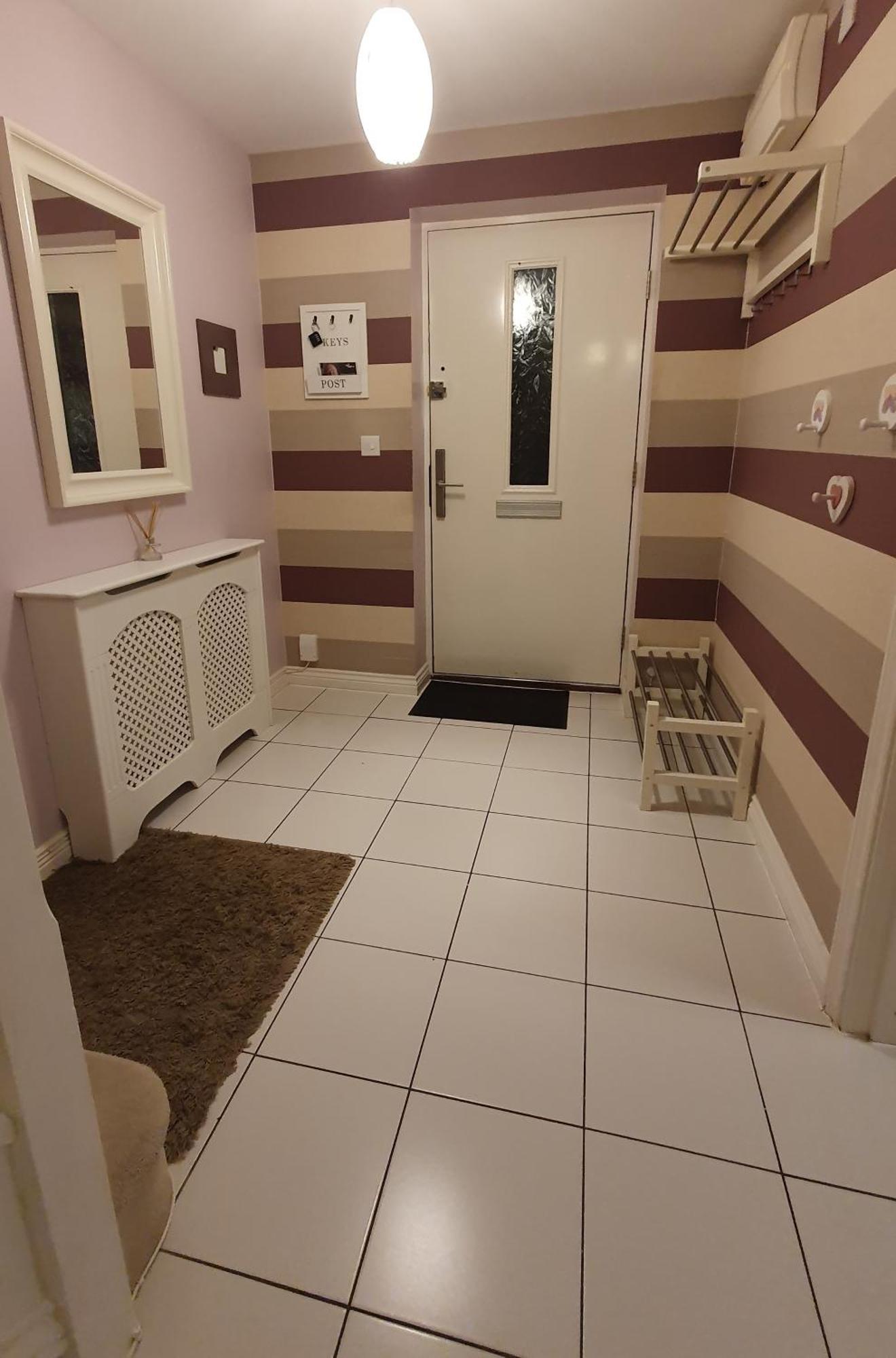 Entire In Cheswick Village Homestay Bristol