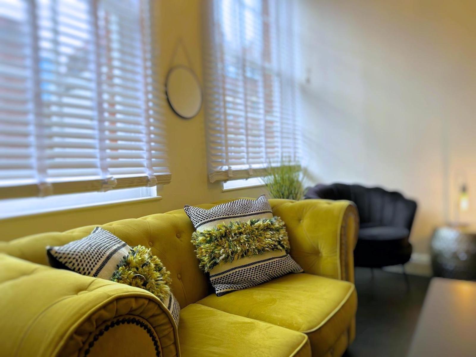 - Cabot Circus Apartment