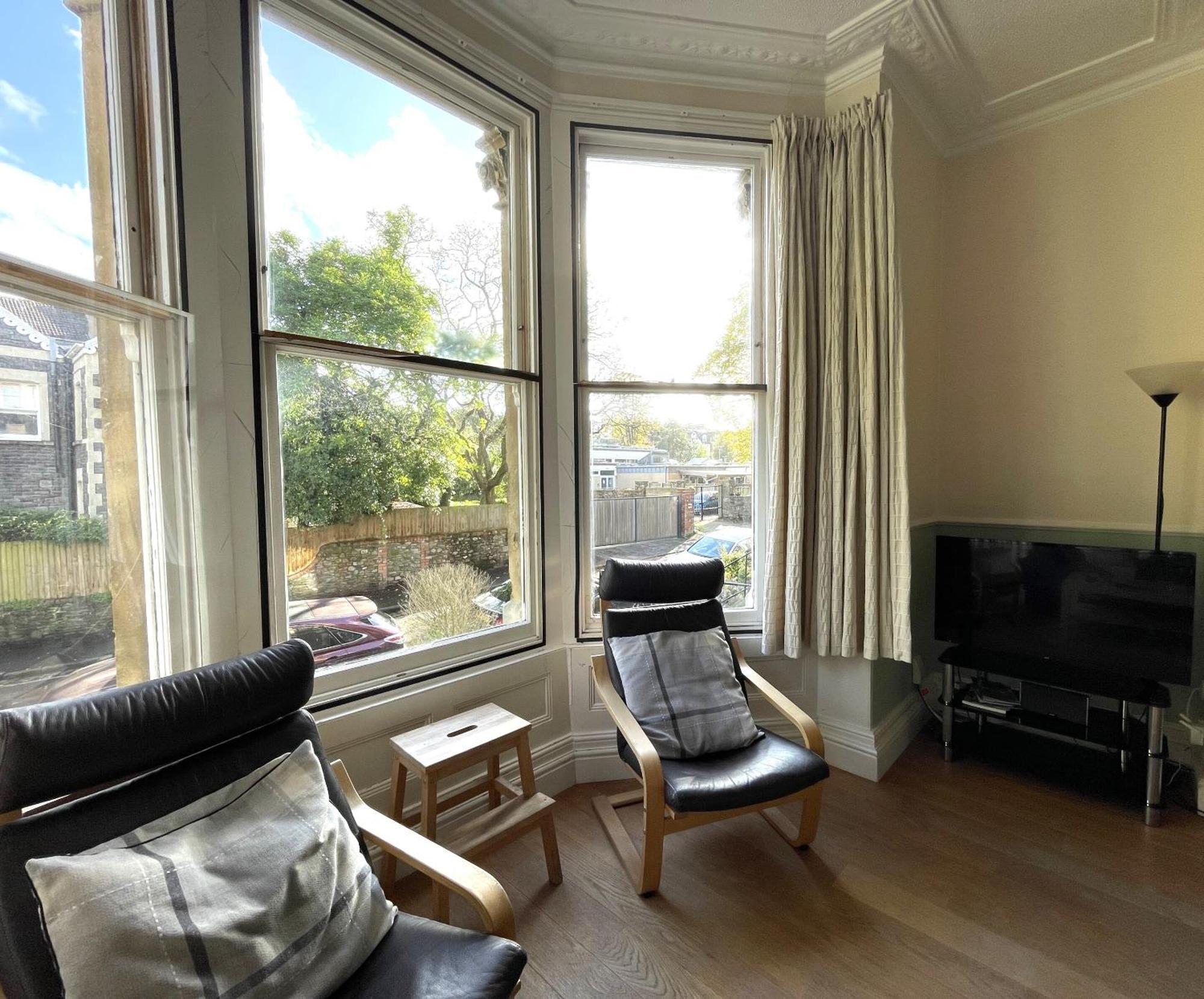 Lovely Victorian In Clifton Village *