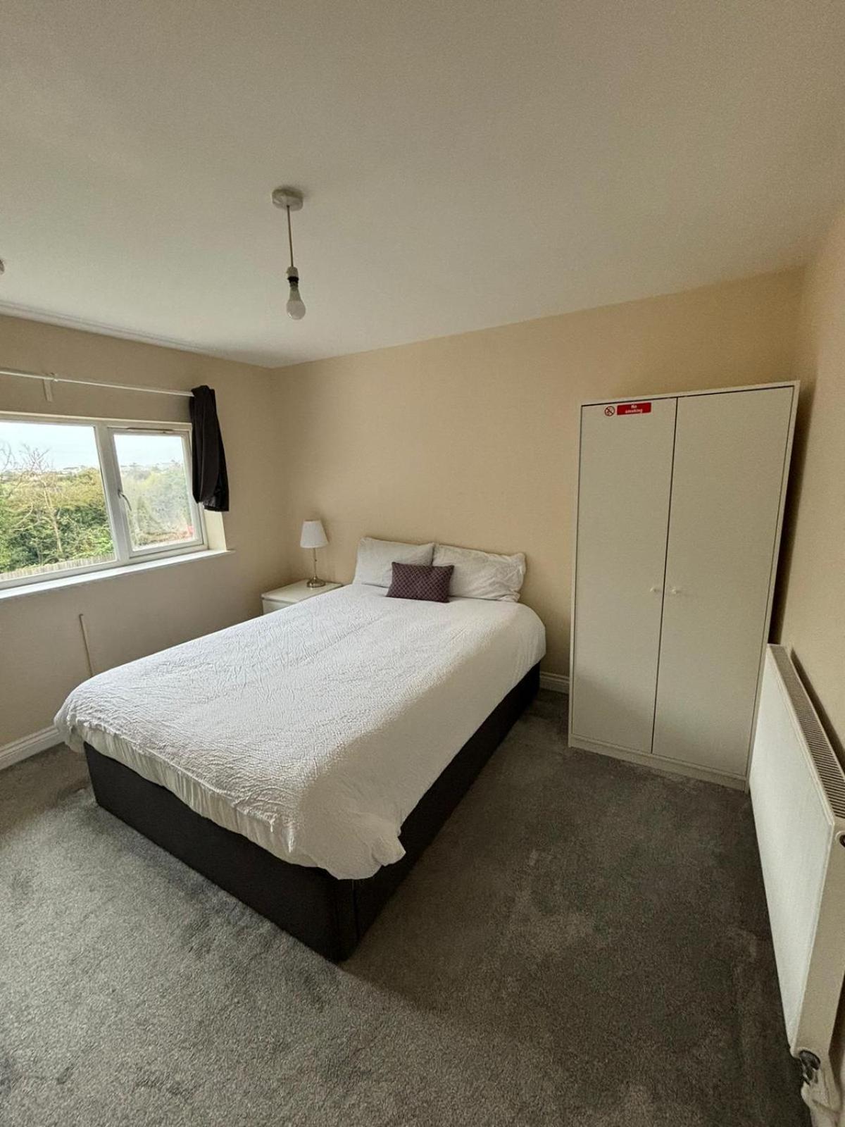 Shared House In Chakeshill Drive Guest house Bristol