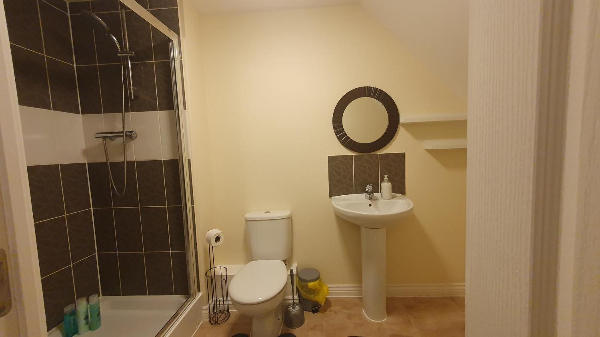 Homestay Entire In Cheswick Village