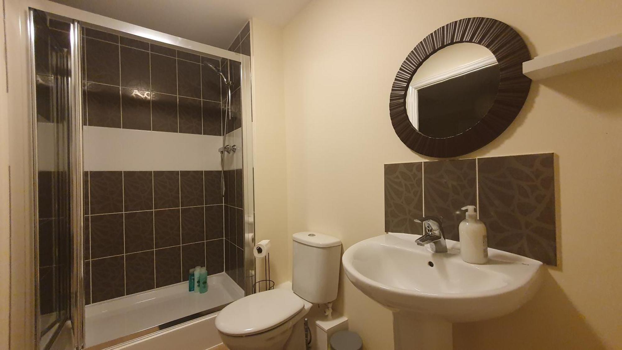 Homestay Entire In Cheswick Village Bristol