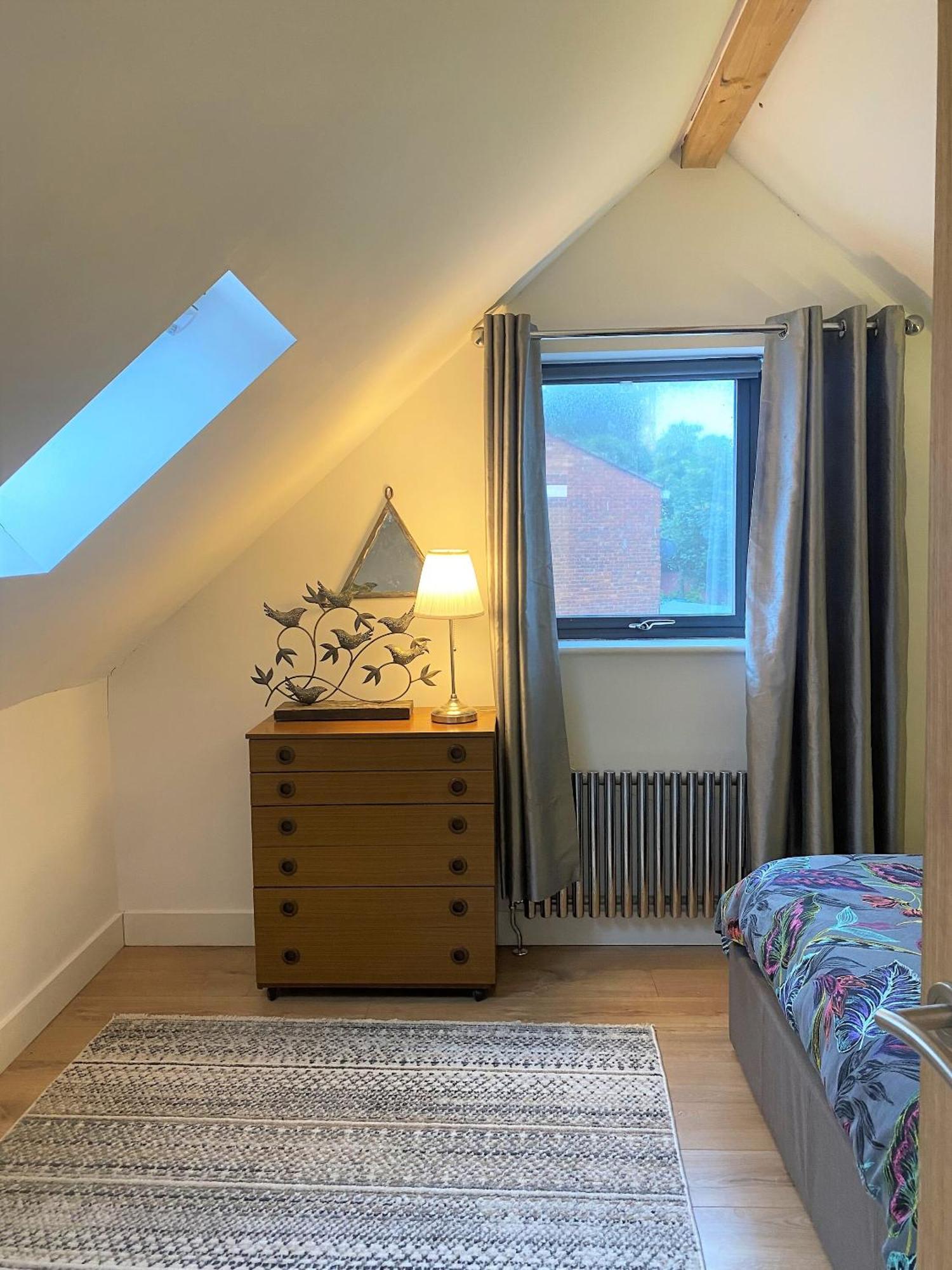 Contemporary Eco-home Near Harbourside Holiday home Bristol