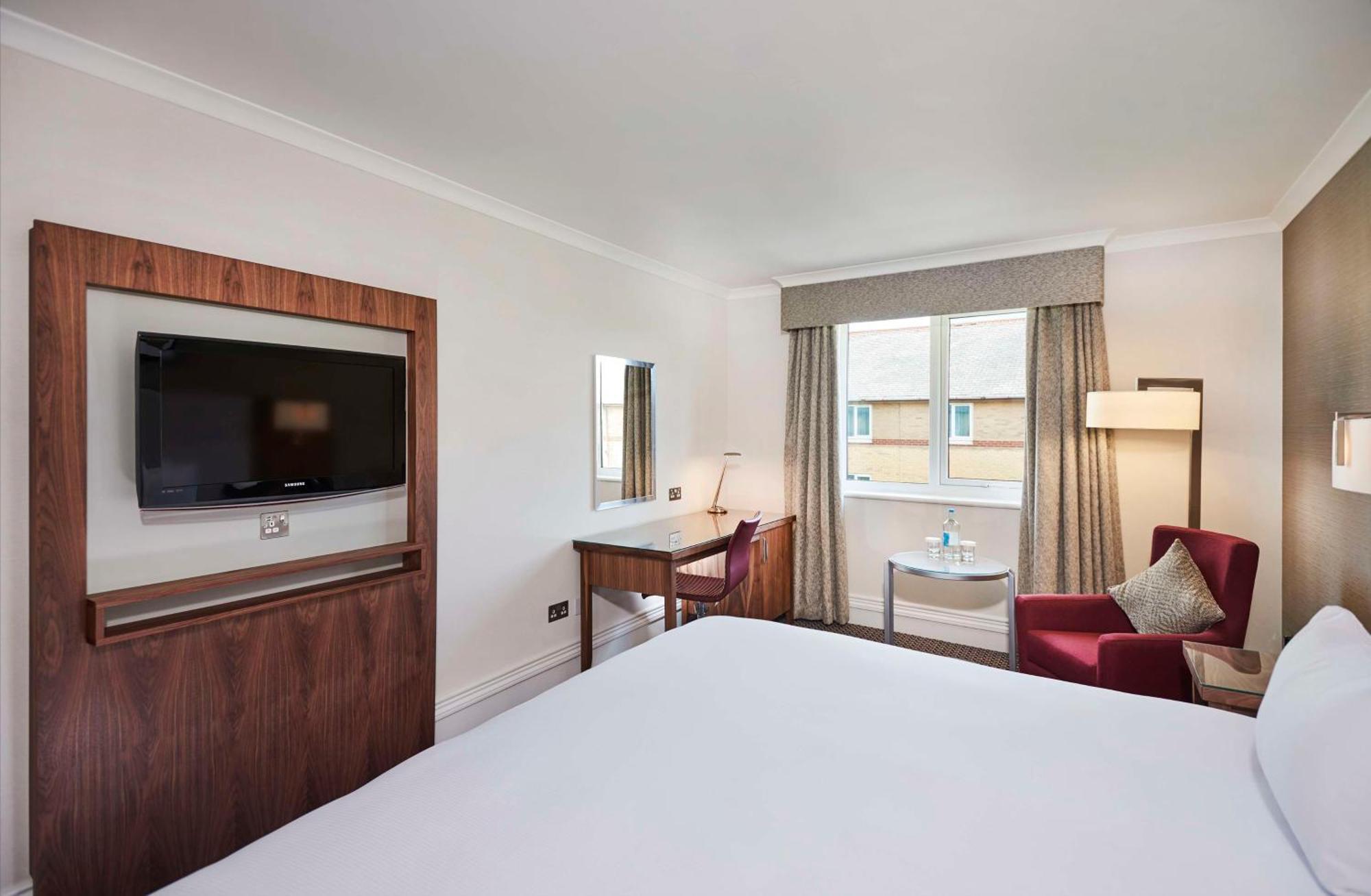 Doubletree By Hilton North Hotel 4*