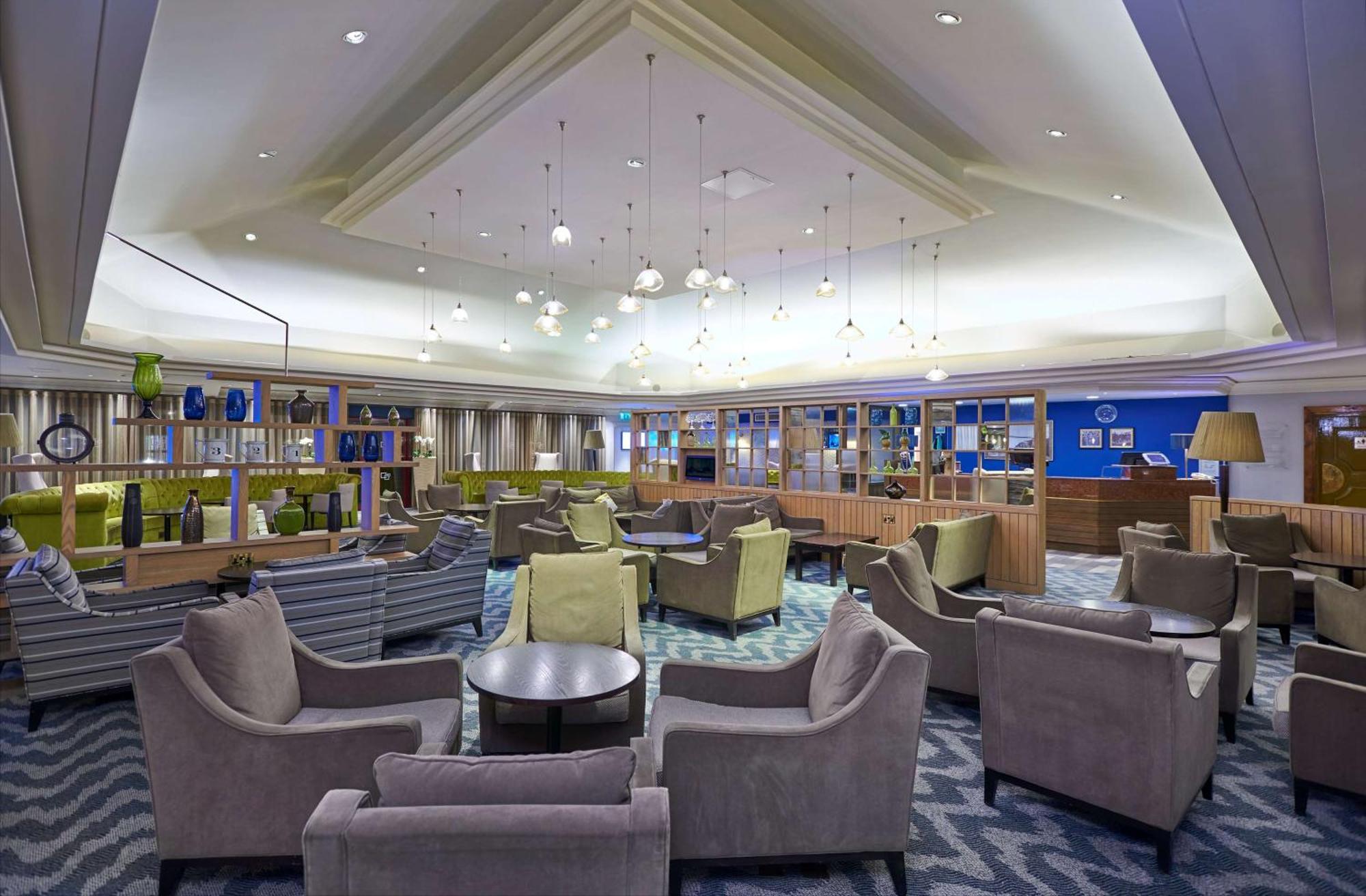 Doubletree By Hilton North Hotel 4*
