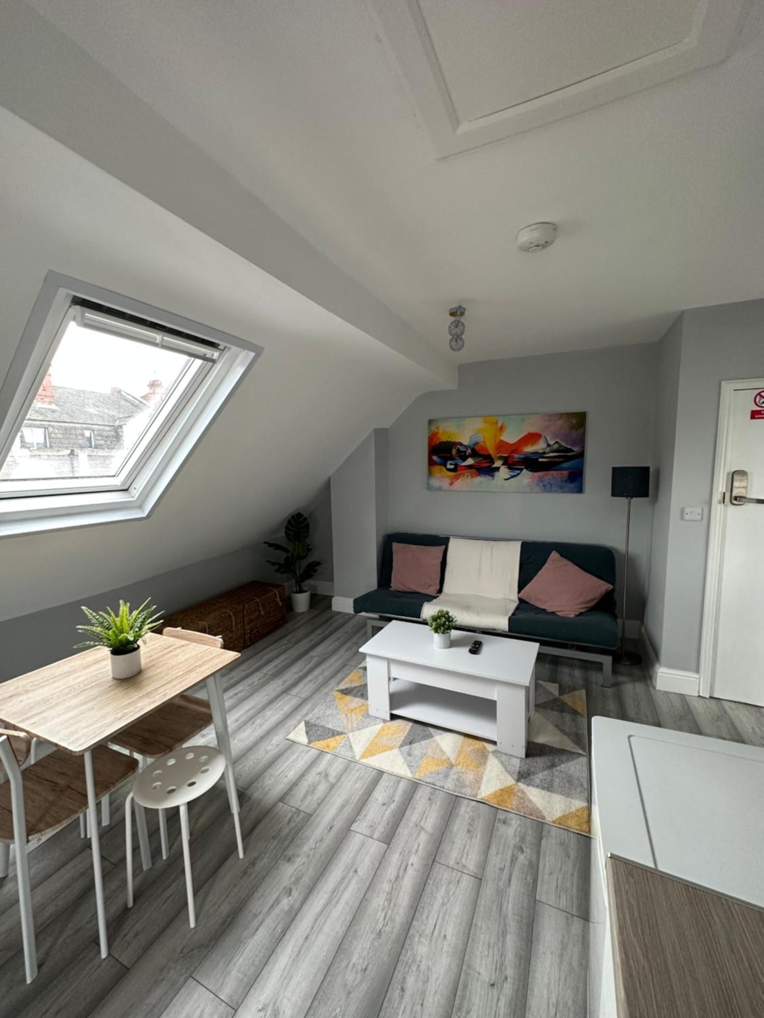 Apartment Dvm Escape Flat 3