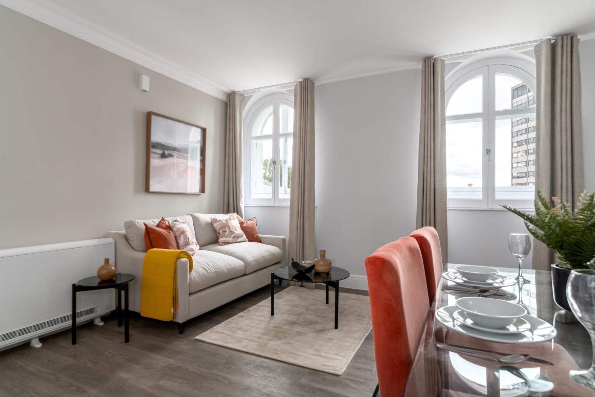 Apartment 60 Queens Road *