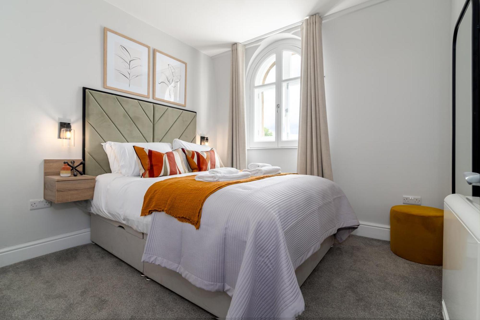 Apartment 60 Queens Road