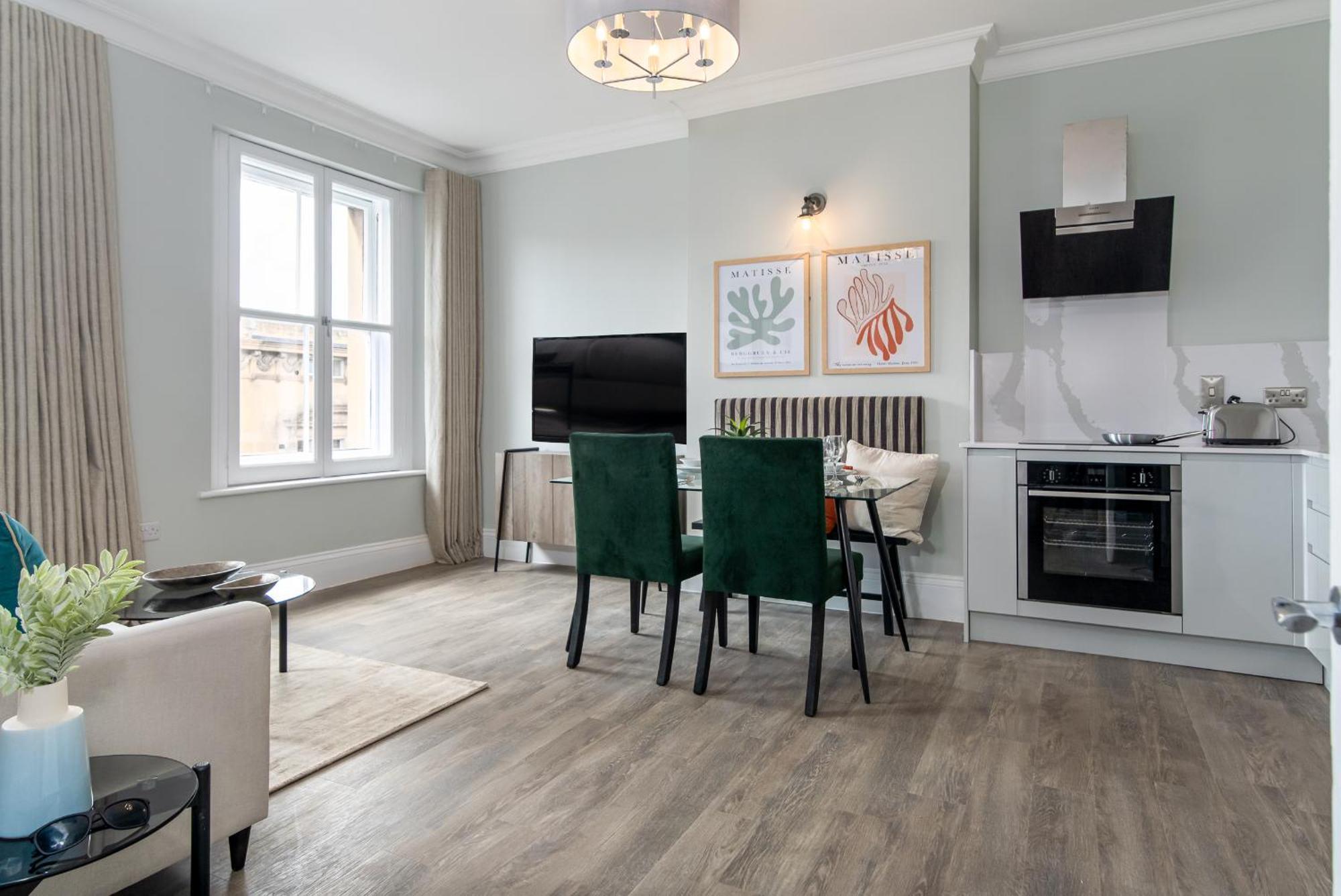 Apartment 60 Queens Road