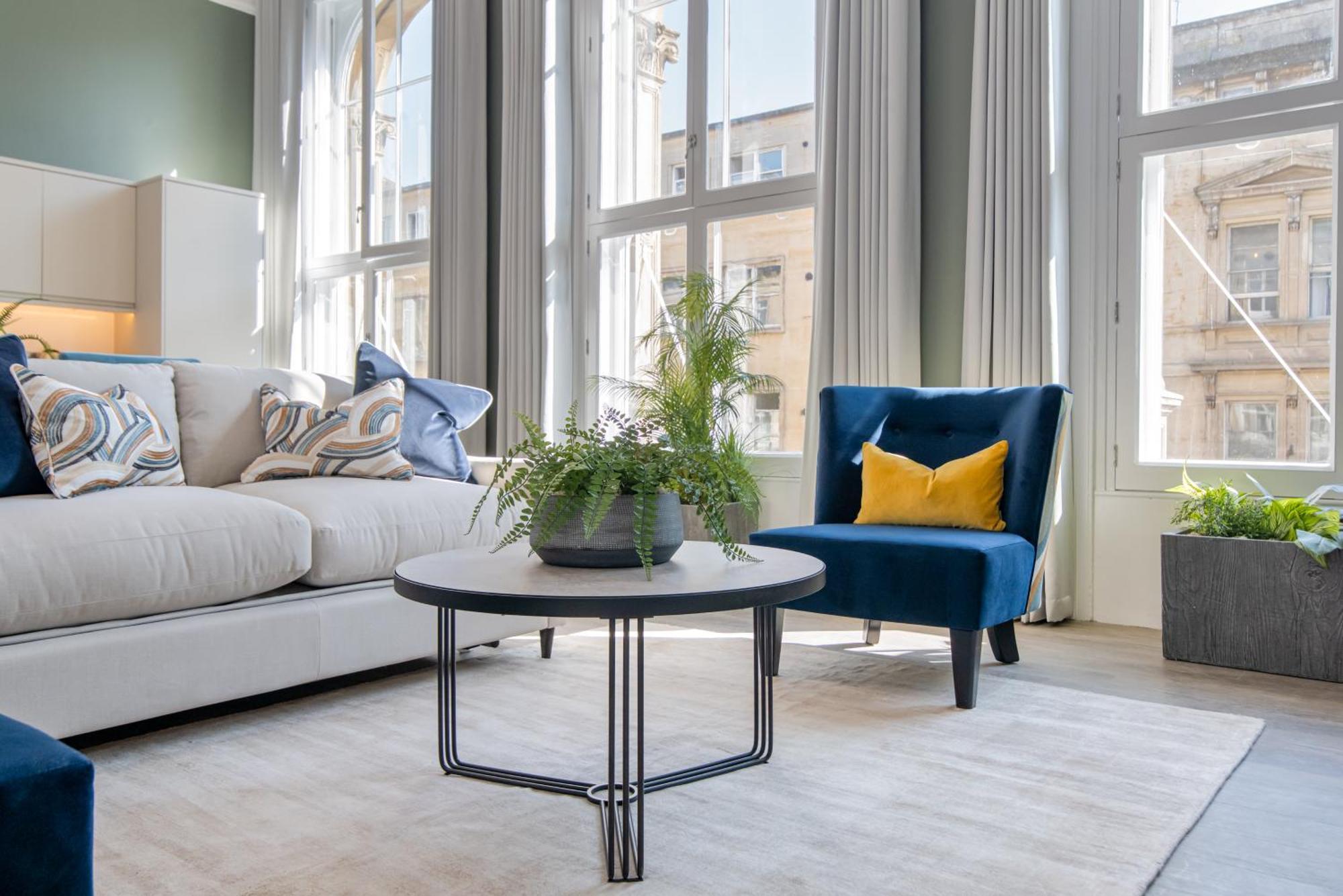 60 Queens Road * Bristol