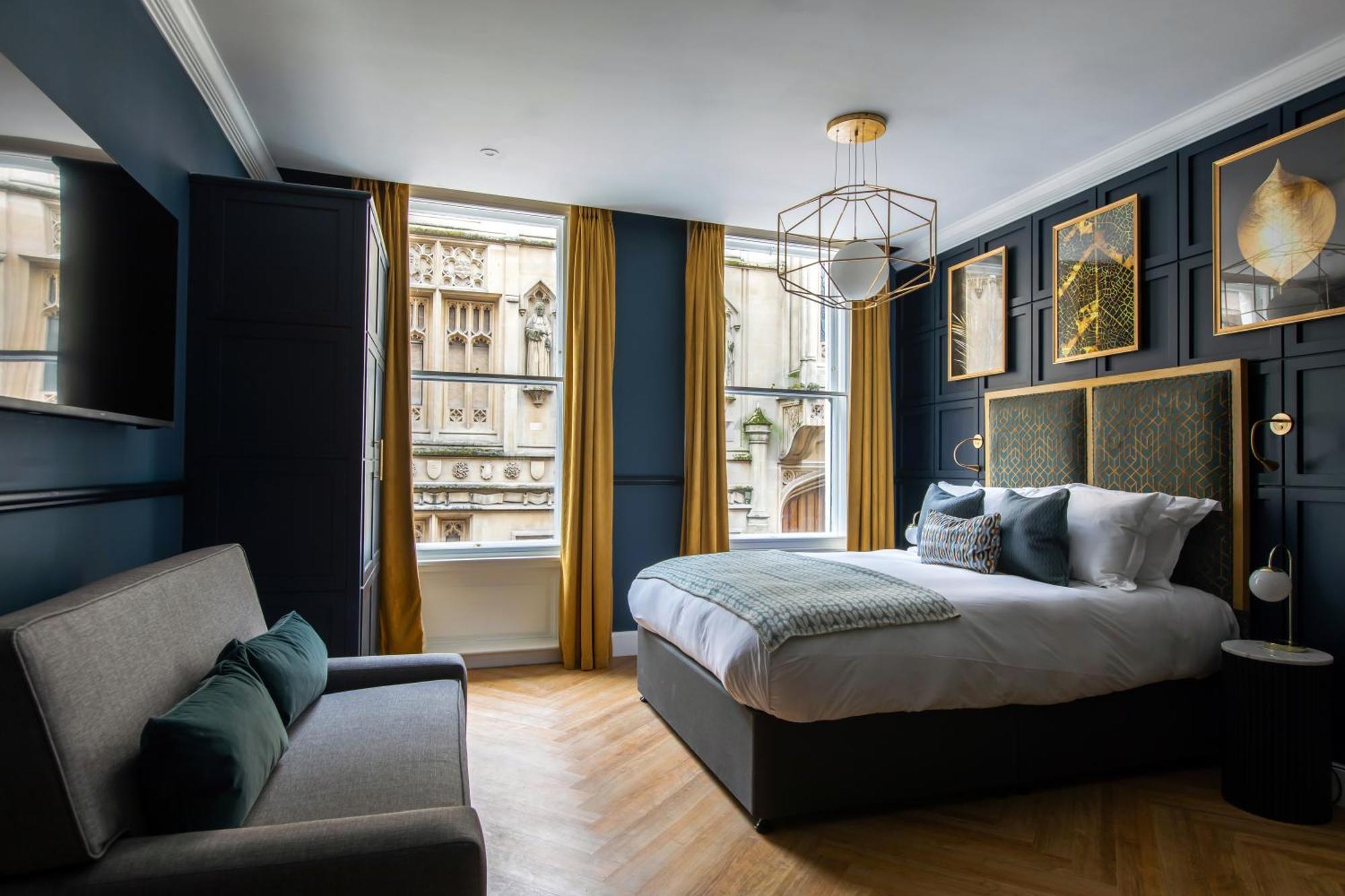 Hort's Townhouse *