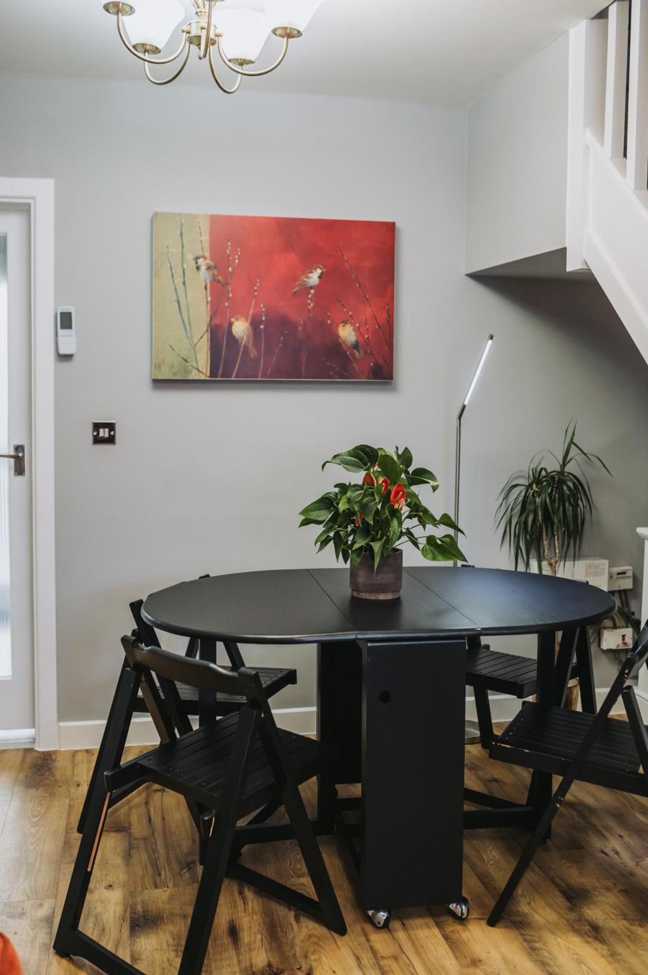 No10 - 2 Bedroom House With Private Garden And Parking Apartment Bristol