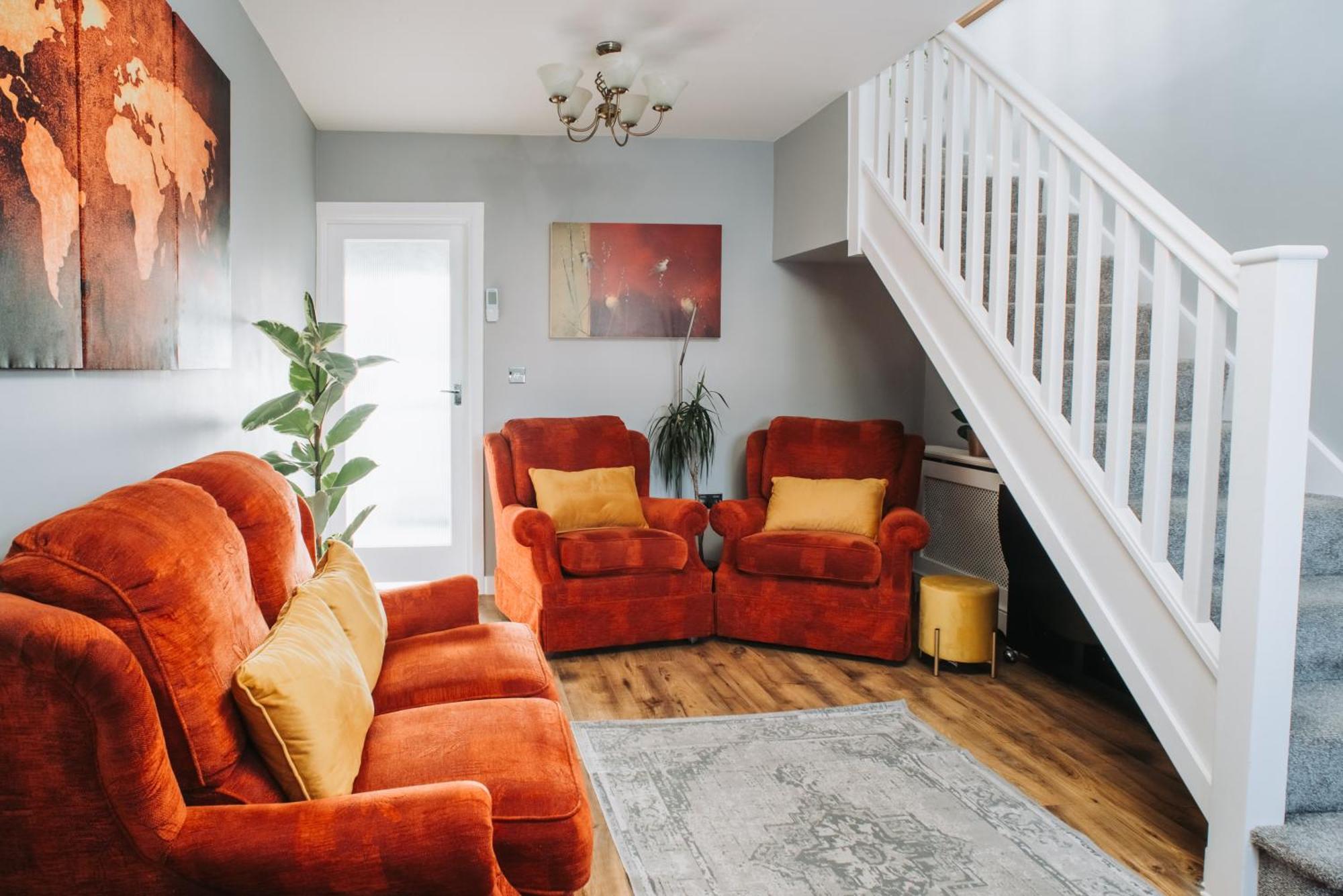 No10 - 2 Bedroom House With Private Garden And Parking Bristol