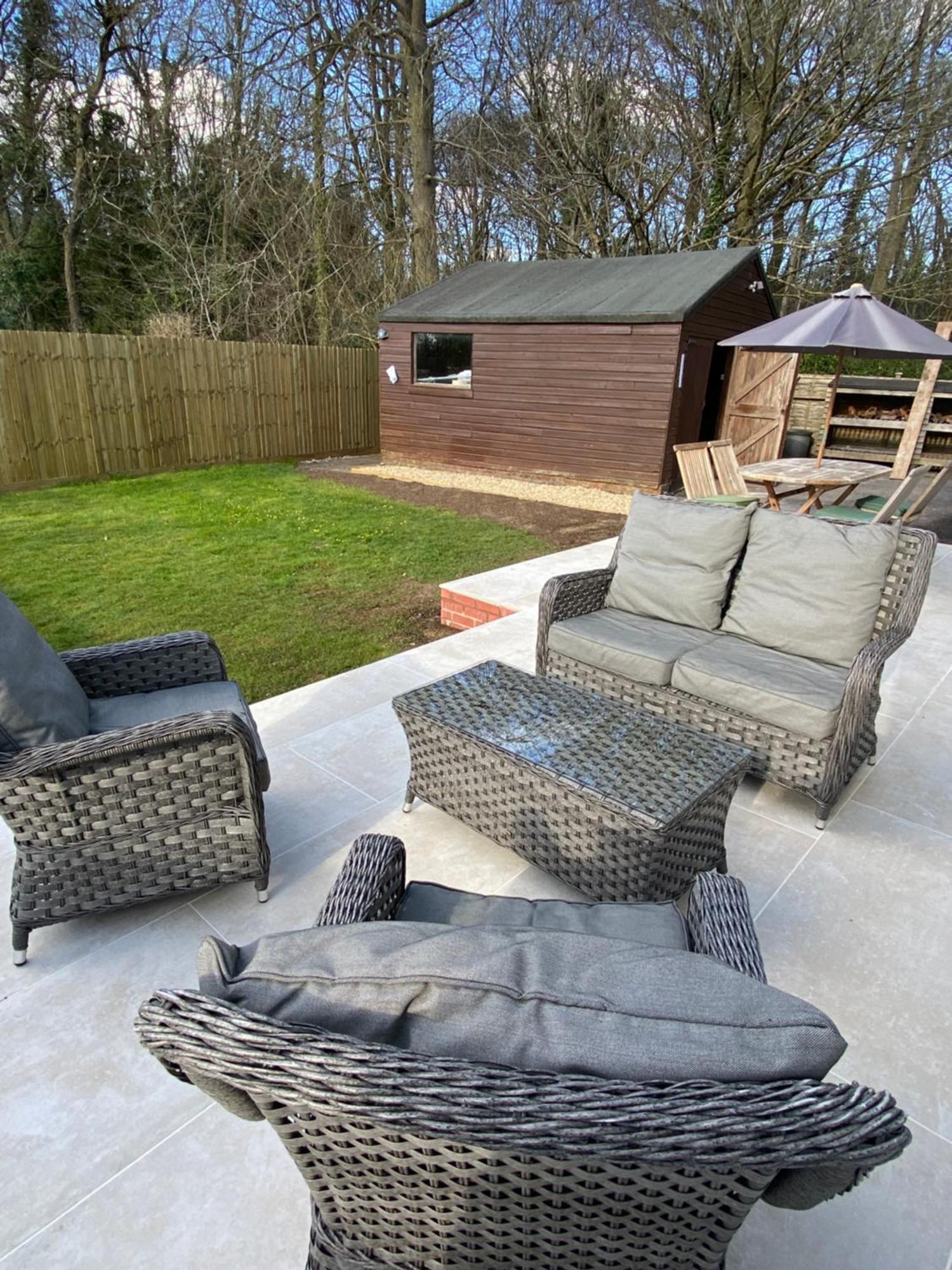 Peaceful Woodland Retreat Near Clifton, Bristol