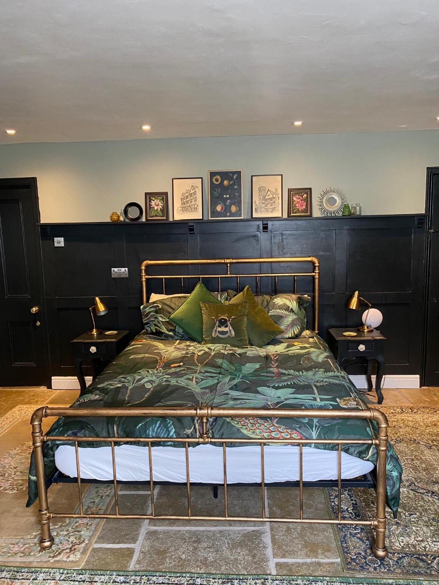 Clifton Georgian Townhouse, Downstairs Ensuite & Light Plant Based Breakfast * Bristol