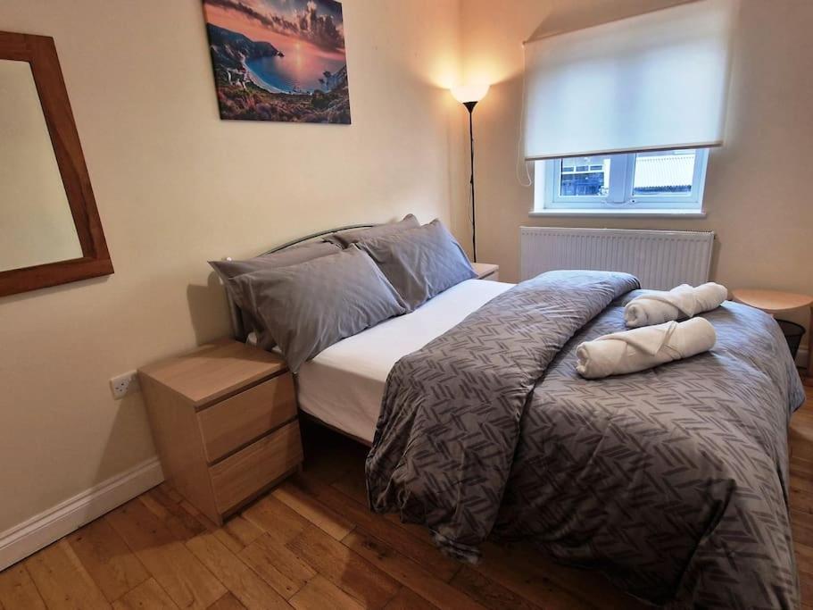 Apartment 2 Bedroom Flat Close To Centre