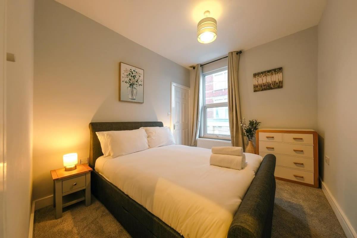 Raleigh 2 Bedroom Flat Apartment Bristol