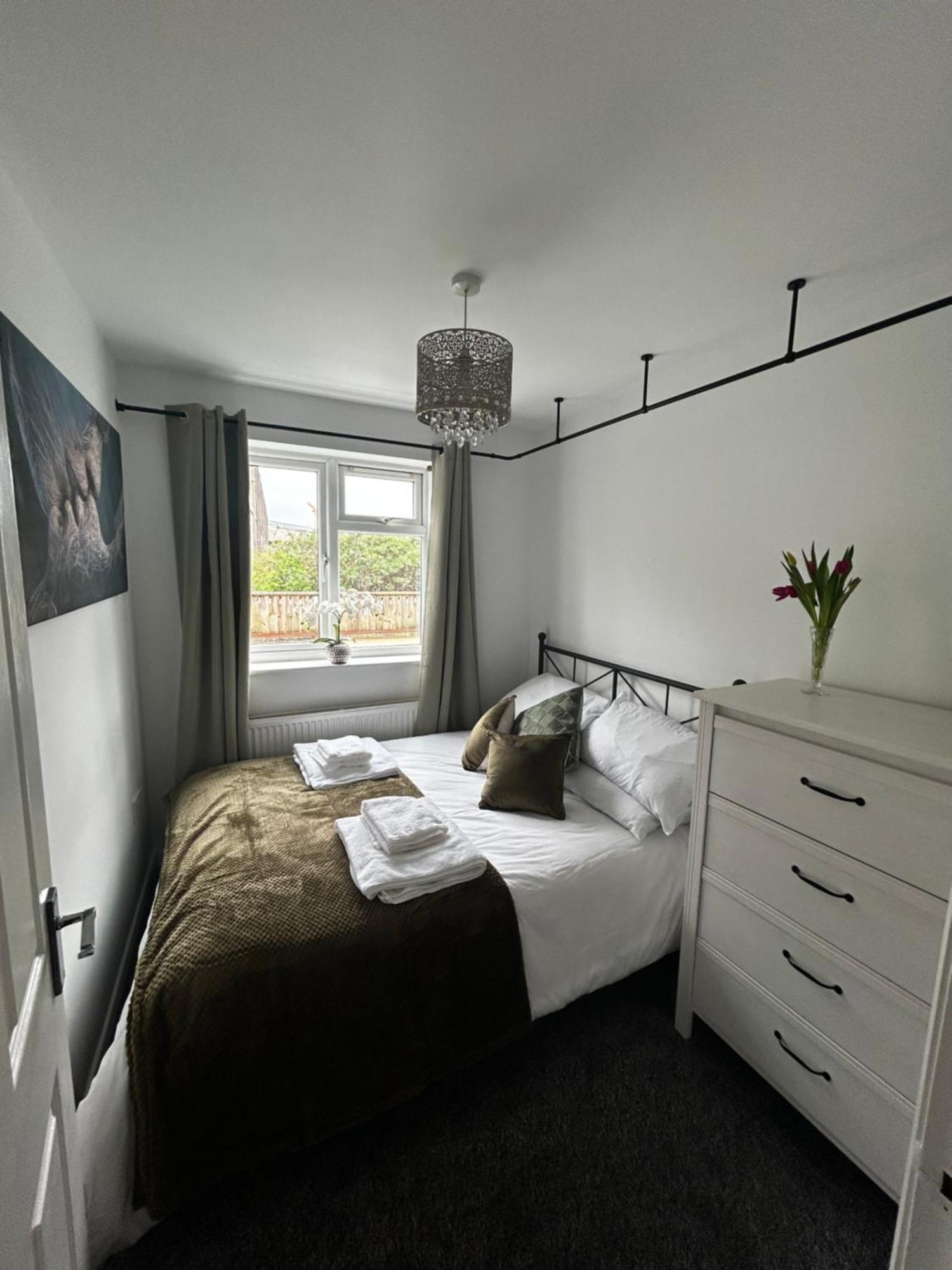 Apartment 31 Canal Apartments, Roof Terrace, Temple Meads Bristol