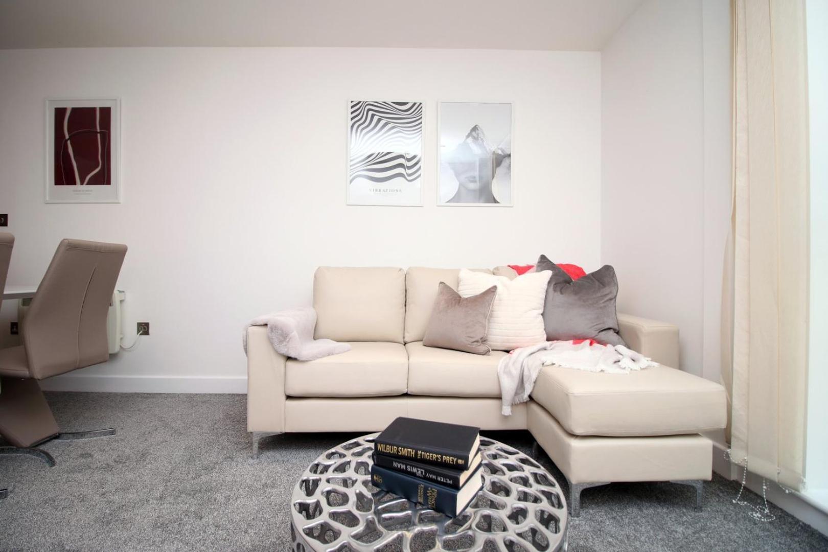 Apartment 2br Near Centre Bristol