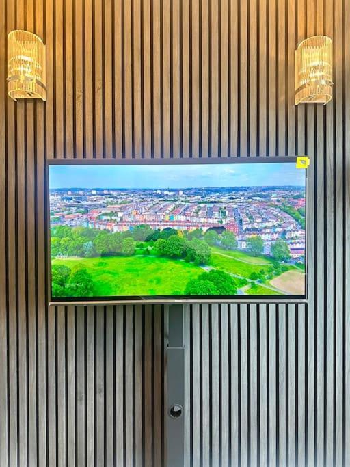 Apartment Your Stylish Totterdown Haven