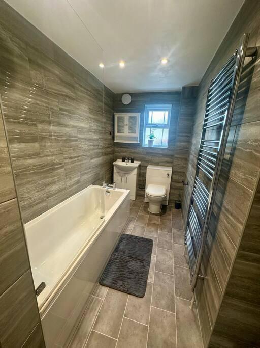 Your Stylish Totterdown Haven Apartment Bristol