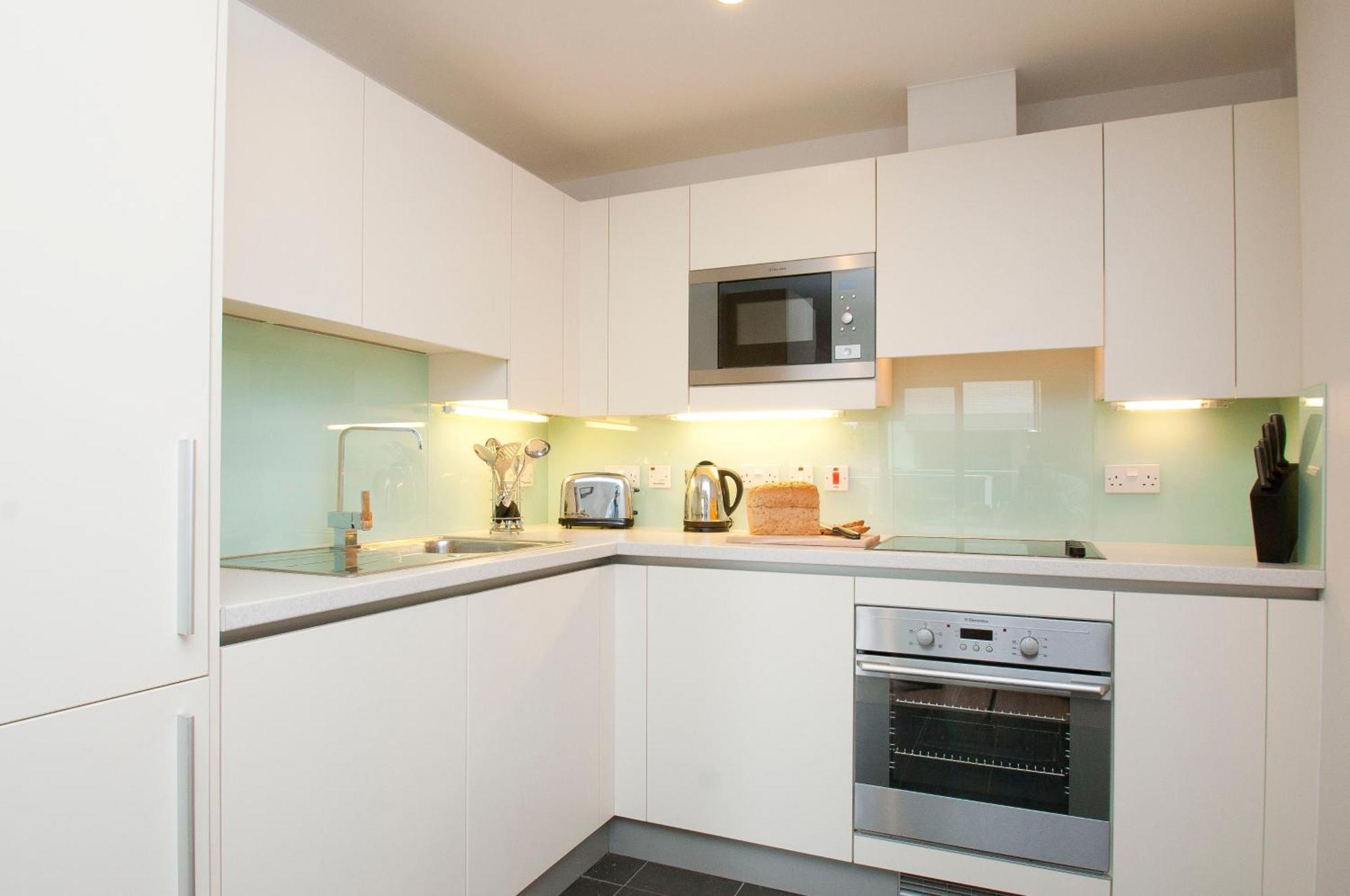 Apartment Cleyro Serviced - Finzels Reach Bristol