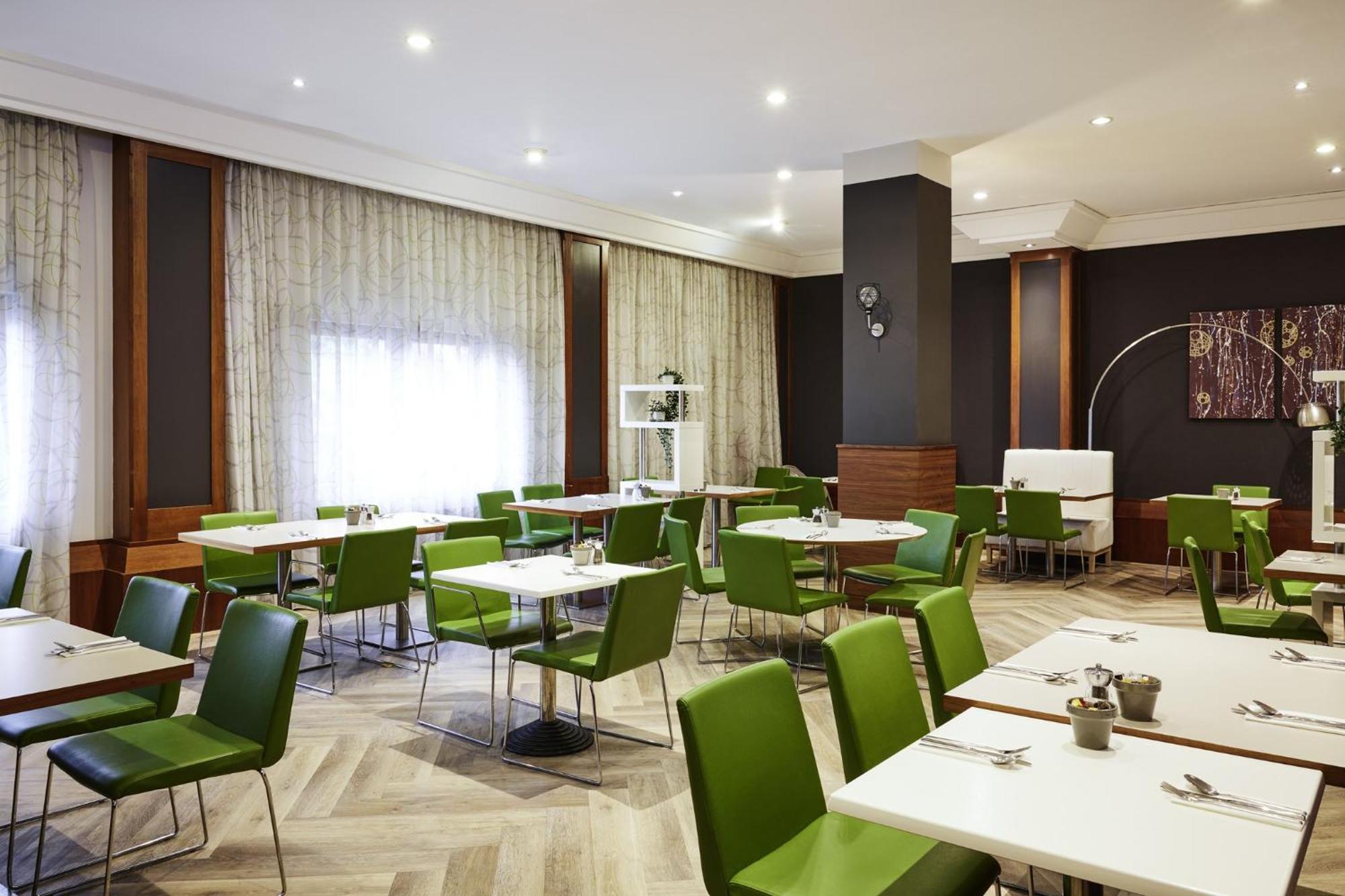 Novotel Centre Bristol