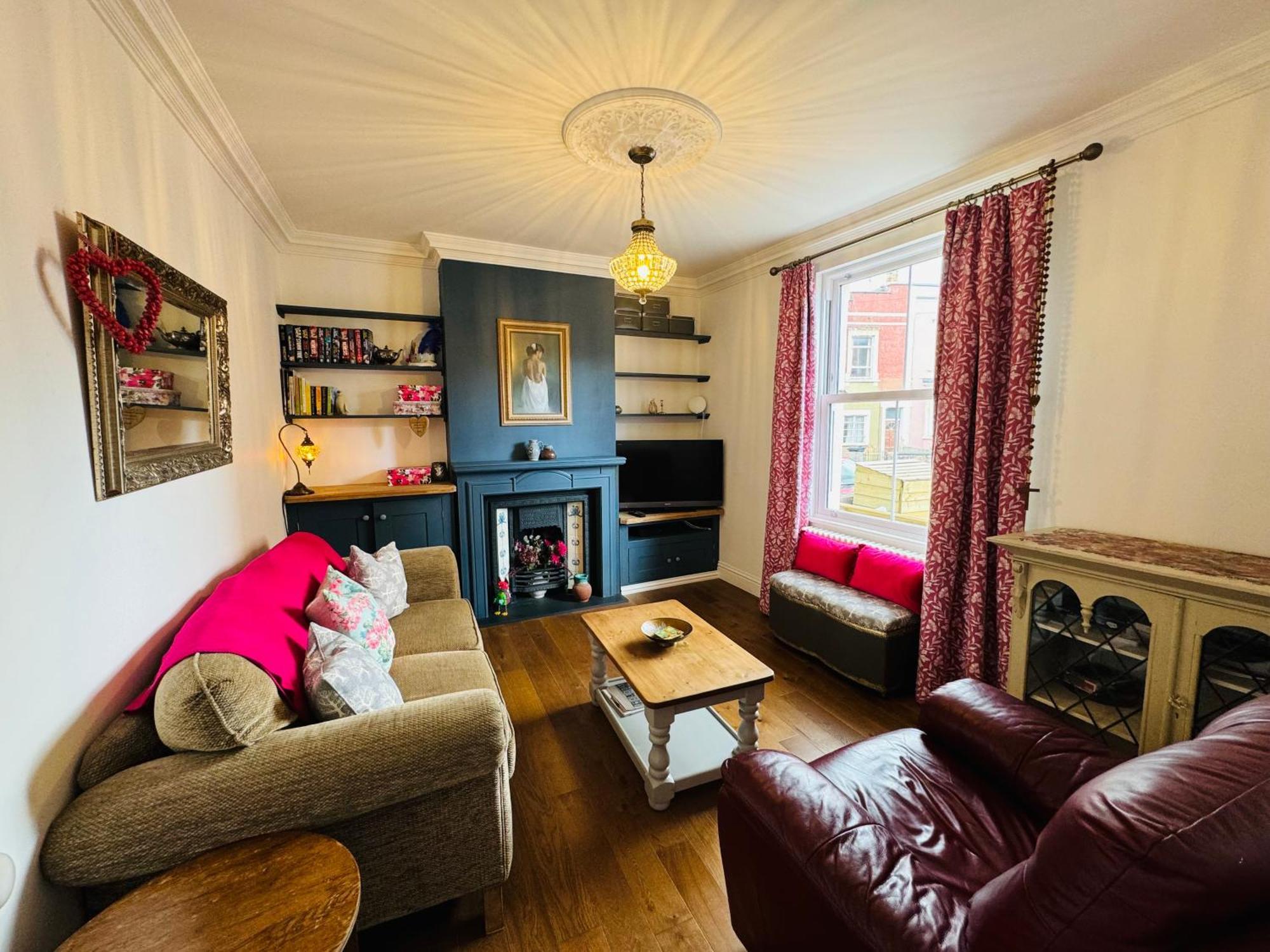 Guest house Modern & Vintage Inspired In Old Totterdown Bristol