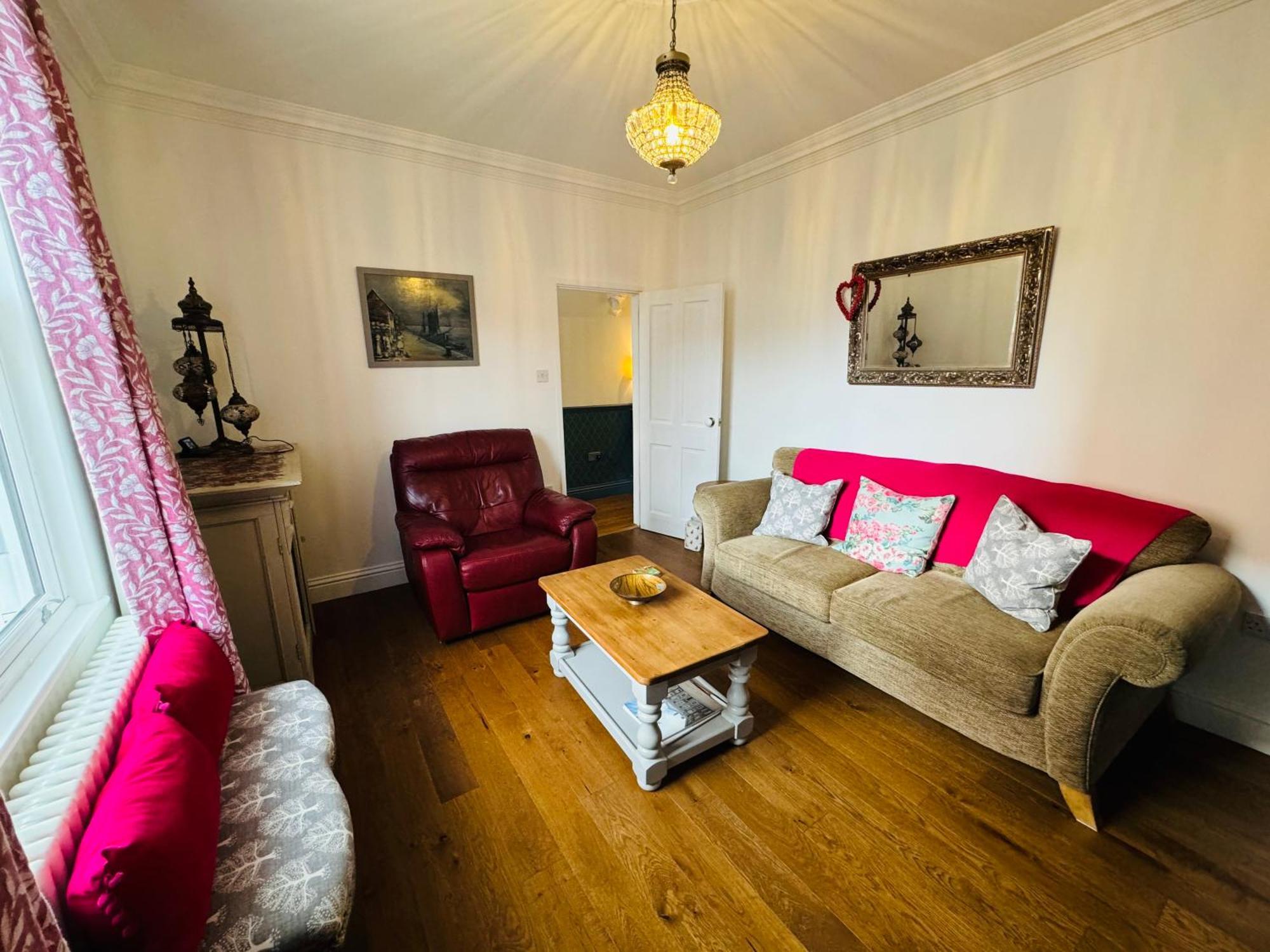 Guest house Modern & Vintage Inspired In Old Totterdown
