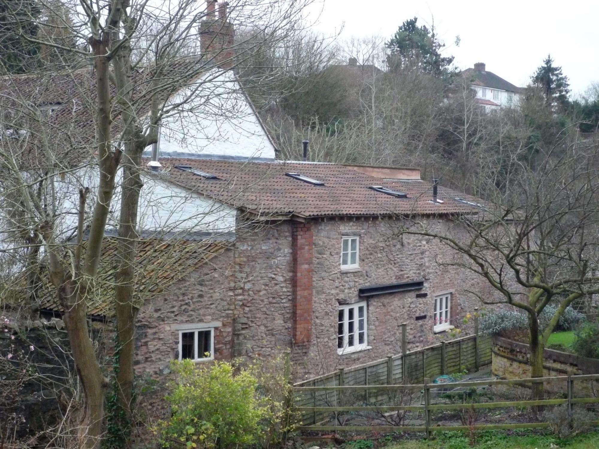 The Old Barn At Trymwood * Bristol