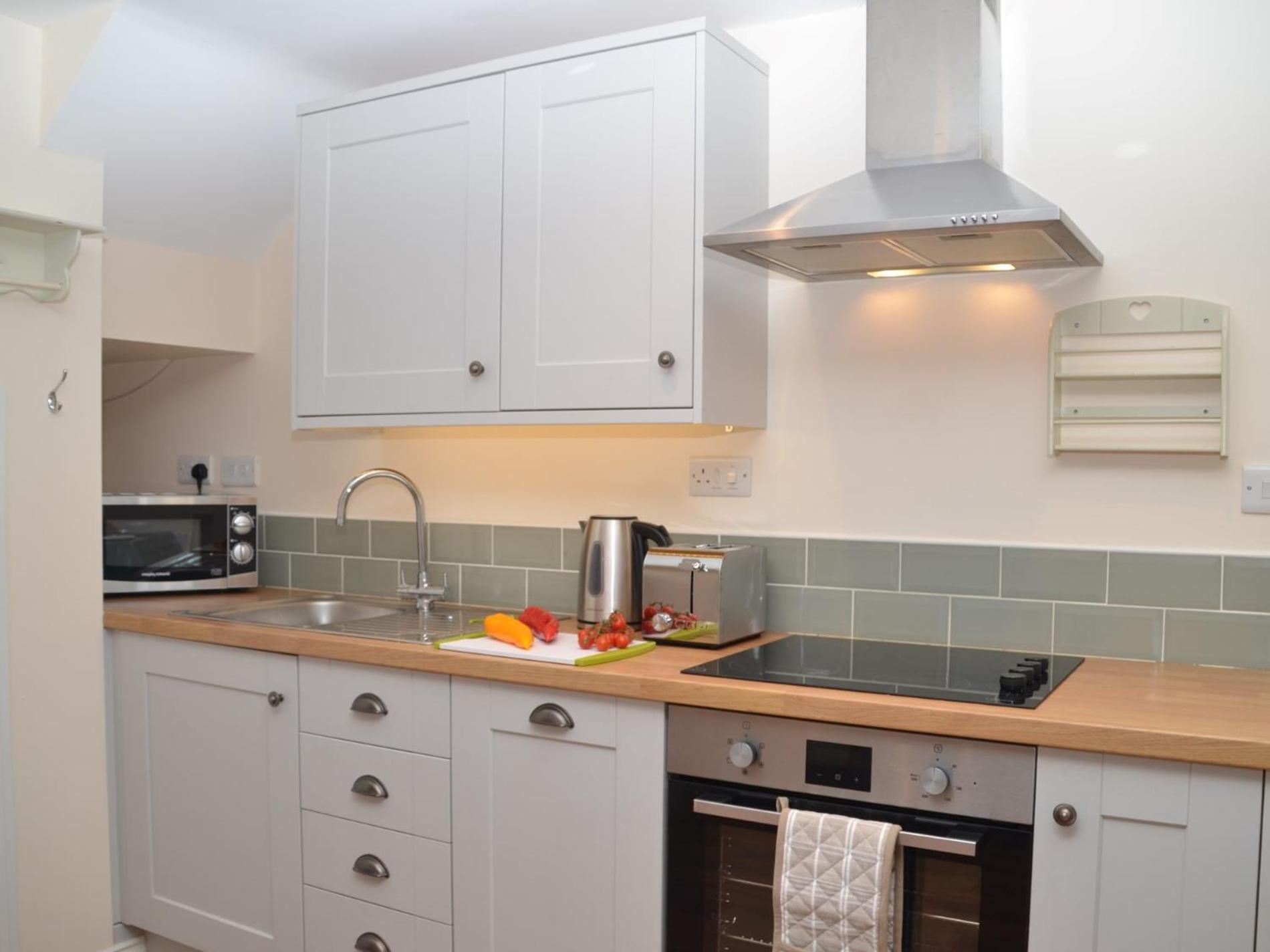Holiday home 2 Bed In 75697 Bristol