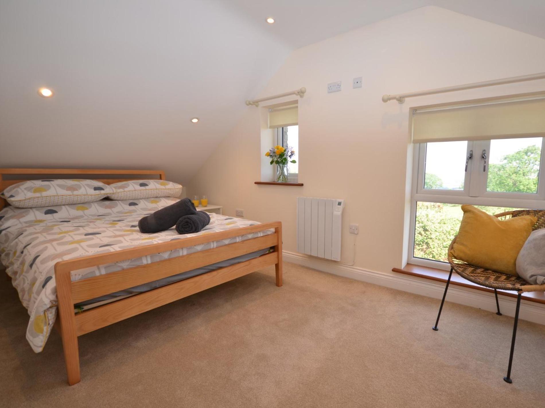 2 Bed In 75697