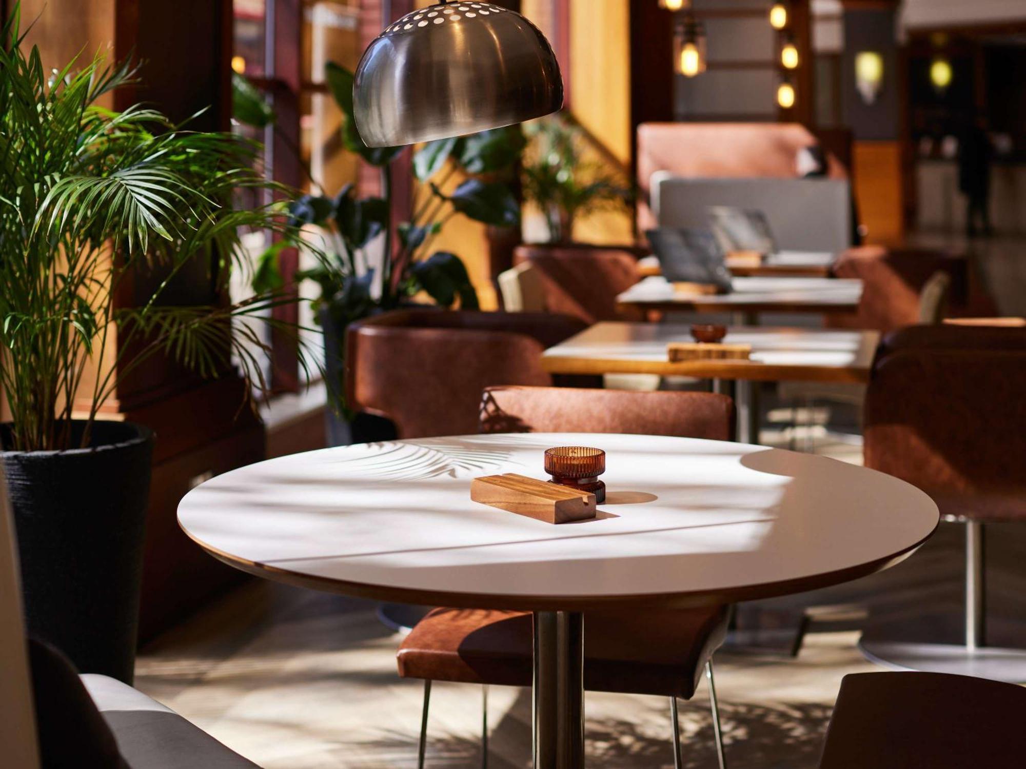 Novotel Centre Hotel