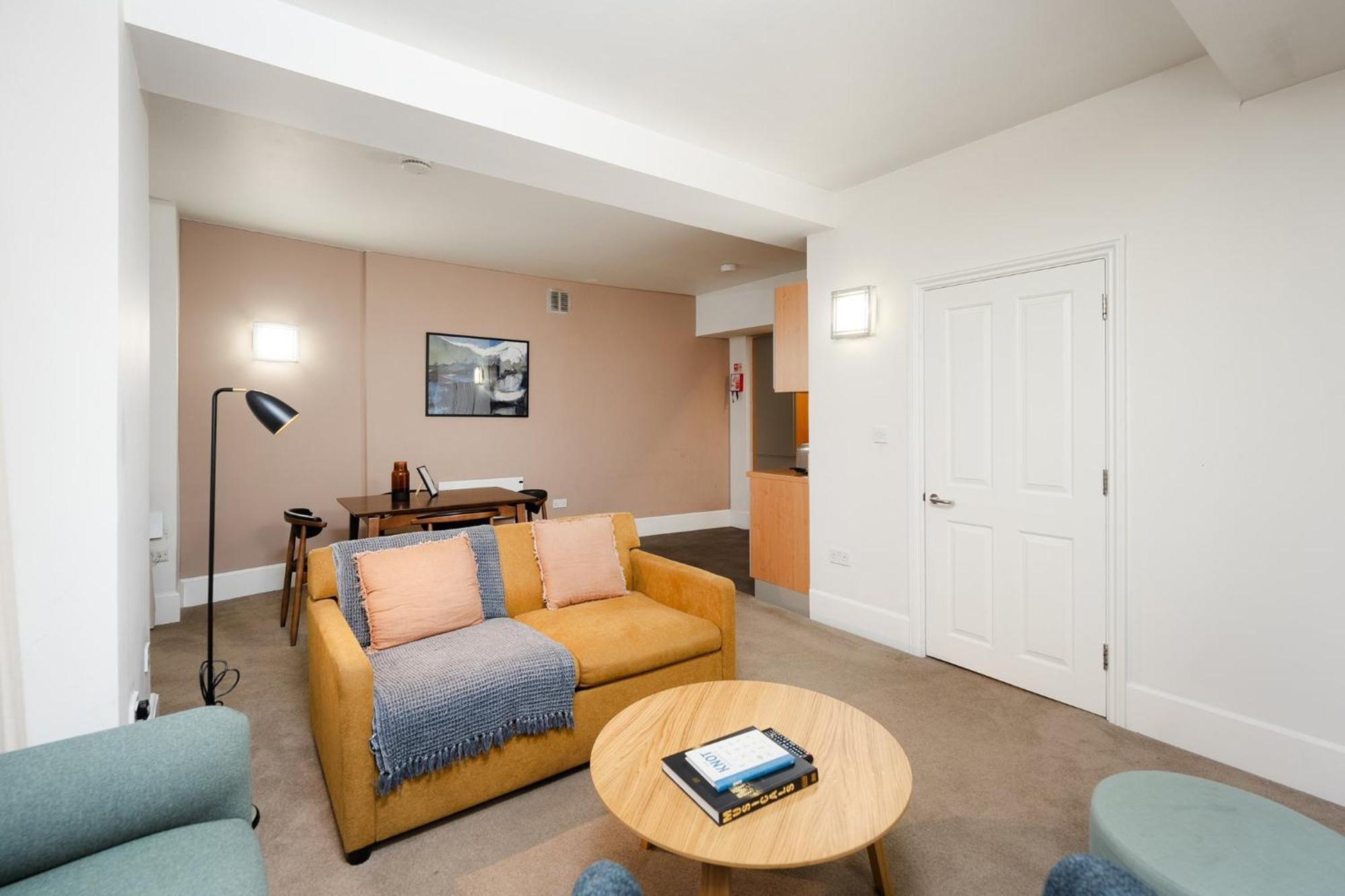 Saco West India House Aparthotel 4*