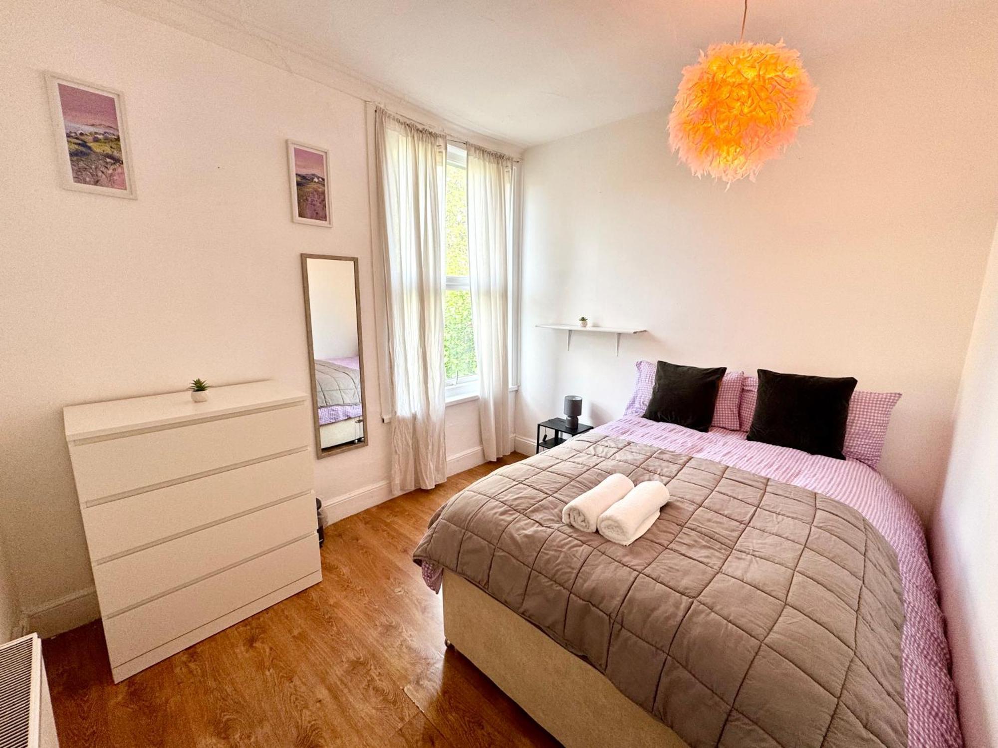 Homestay Adorable Near Centre Bristol
