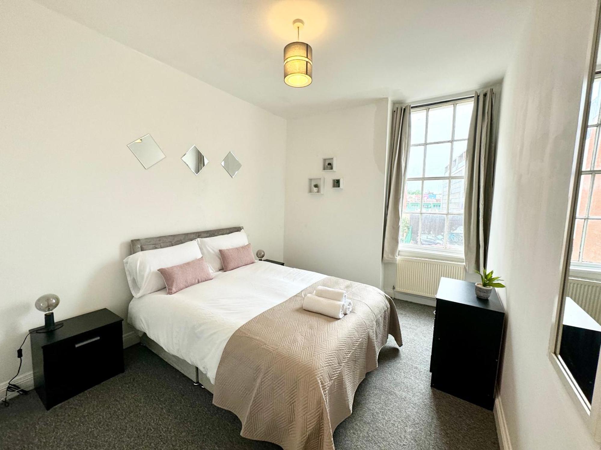 Cozy 2br In Centre Apartment