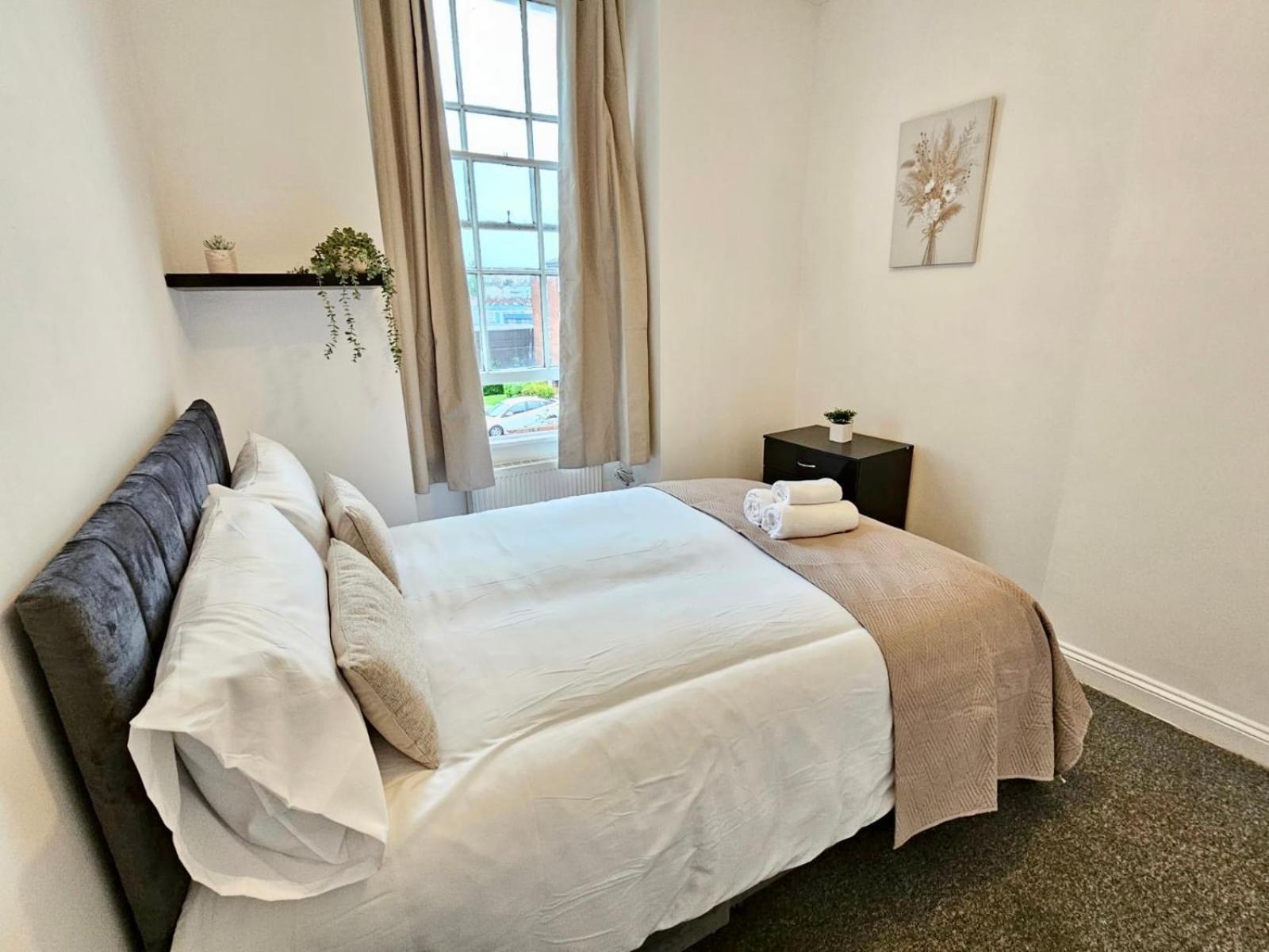 Cozy 2br In Centre Apartment