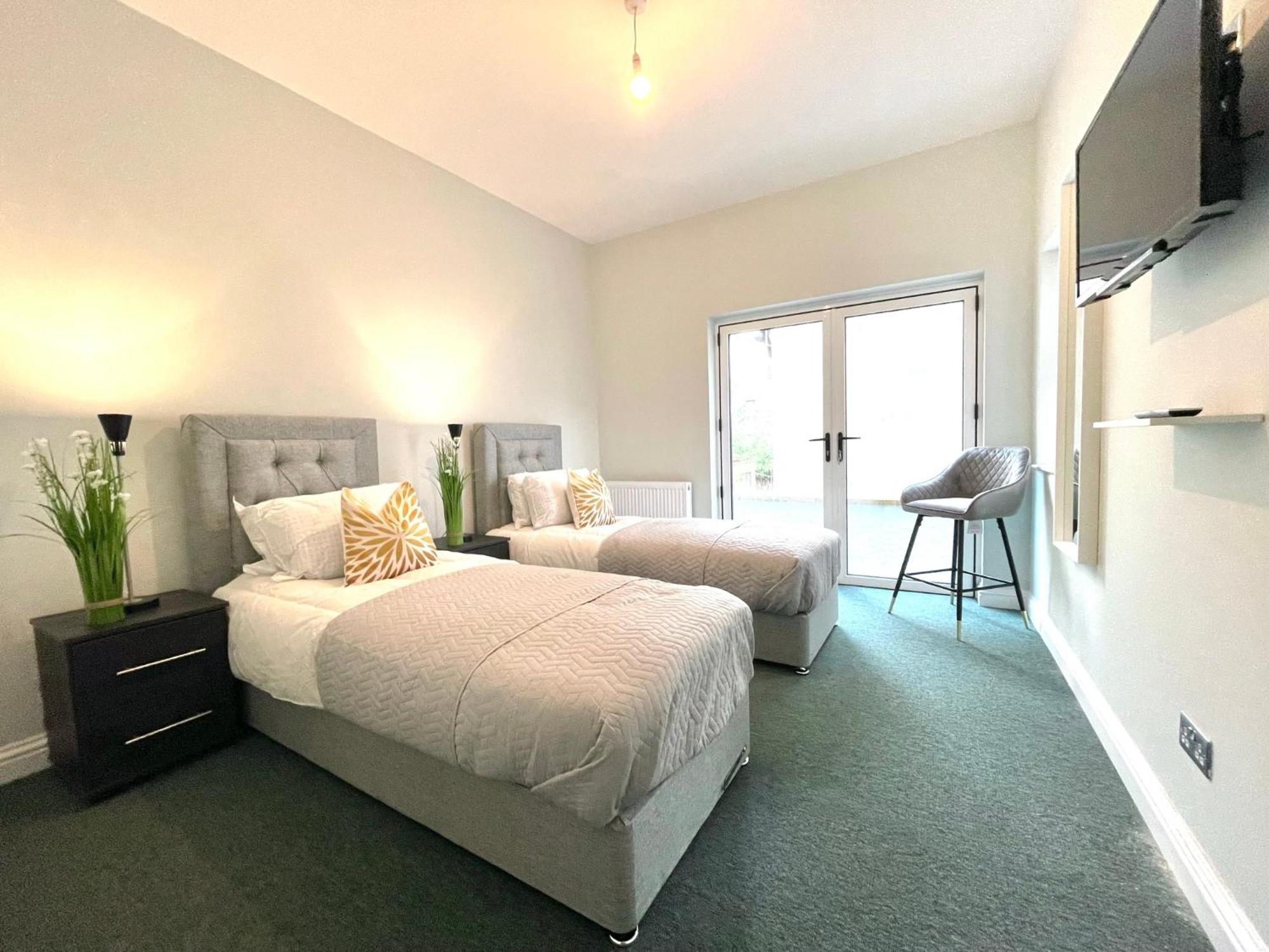 2 Bedroom Stopoverz