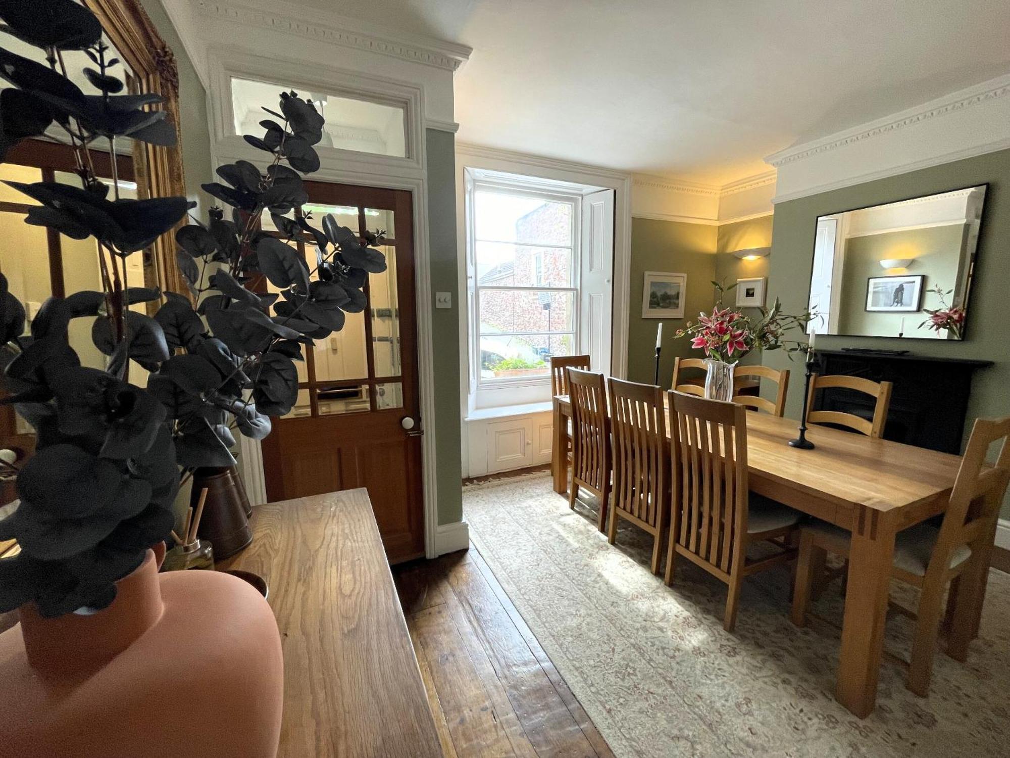 Fabulous Townhouse In Clifton Holiday home Bristol